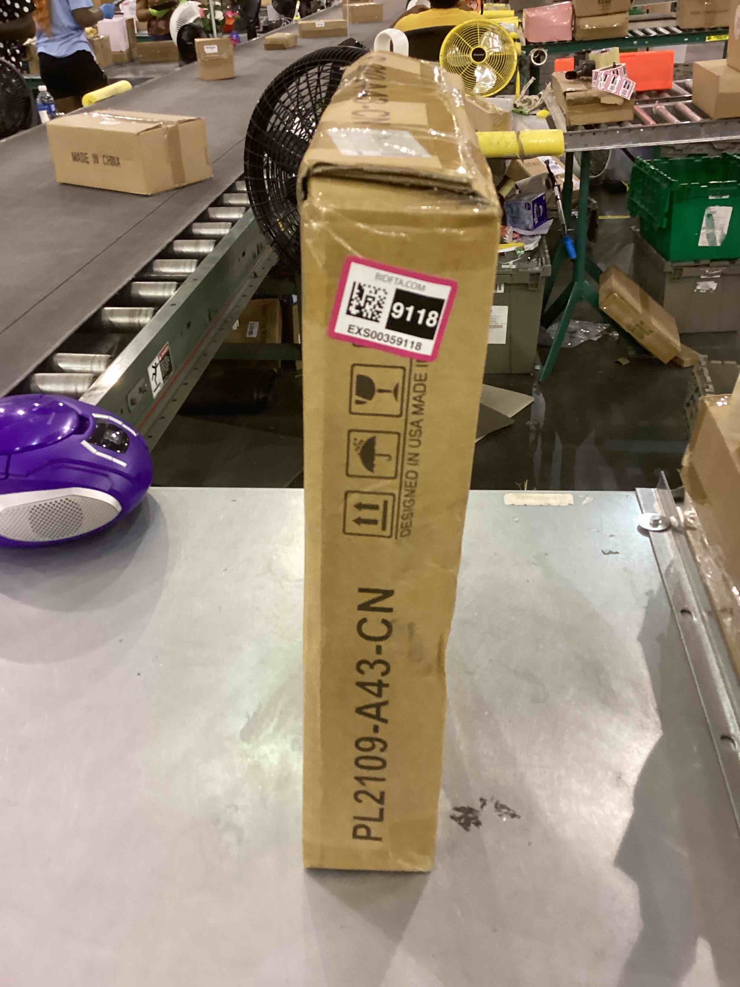 https://s3.amazonaws.com/lotting-images-prod/bidfta/EXS00359118_1689780949972.jpeg