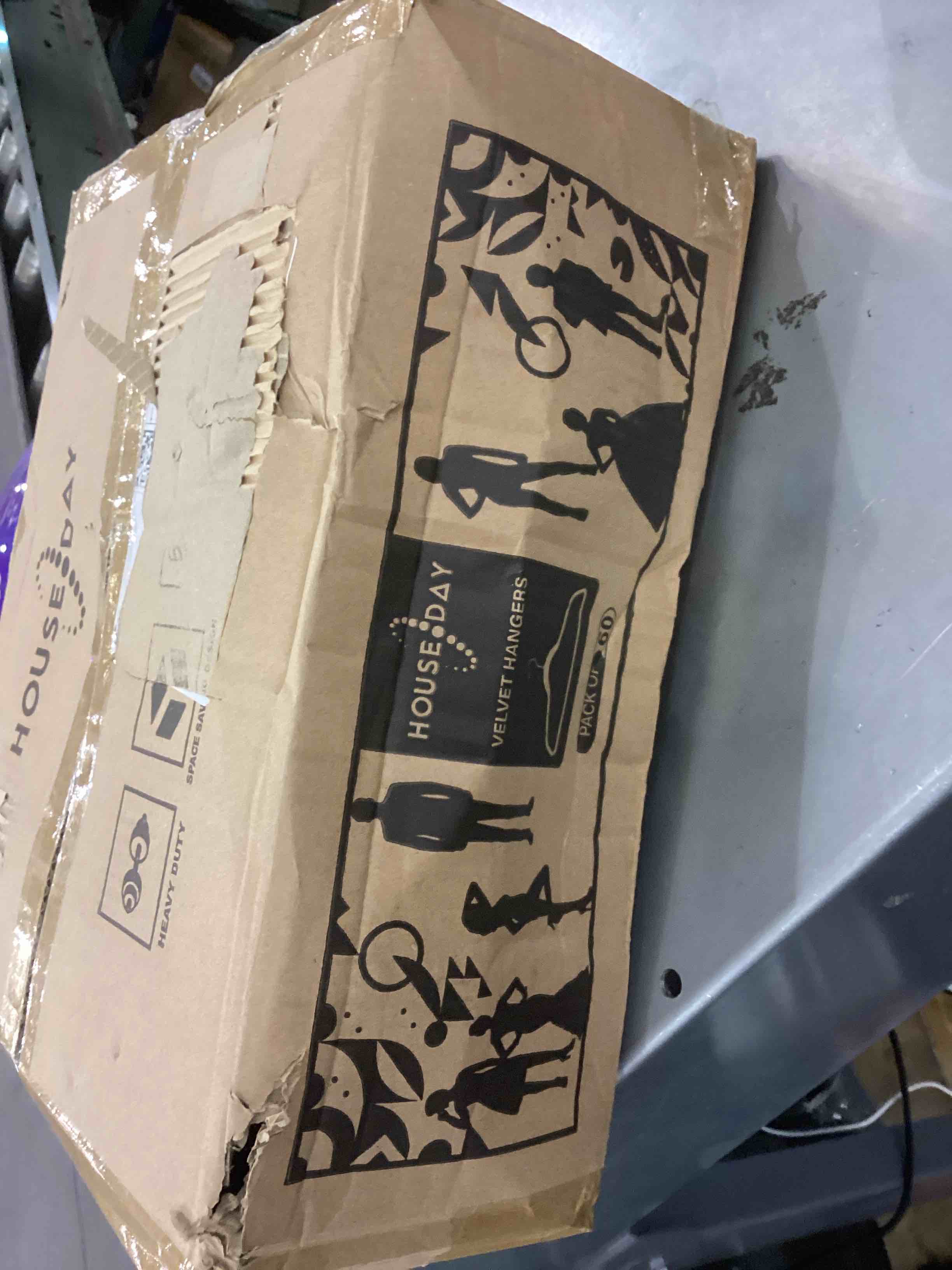 https://s3.amazonaws.com/lotting-images-prod/bidfta/EXS00359190_1689788975706.jpeg