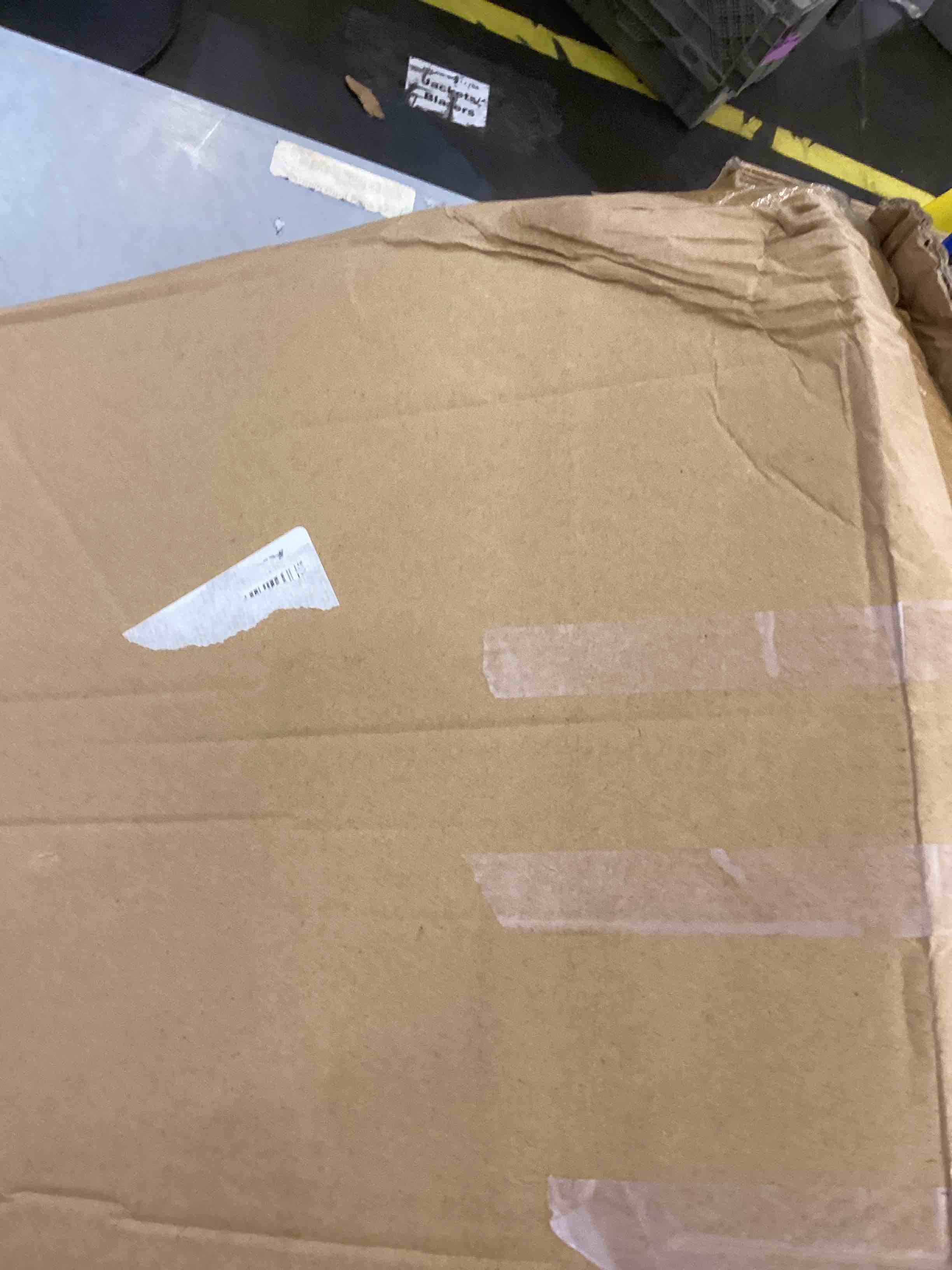https://s3.amazonaws.com/lotting-images-prod/bidfta/EXS00359369_1689953663331.jpeg