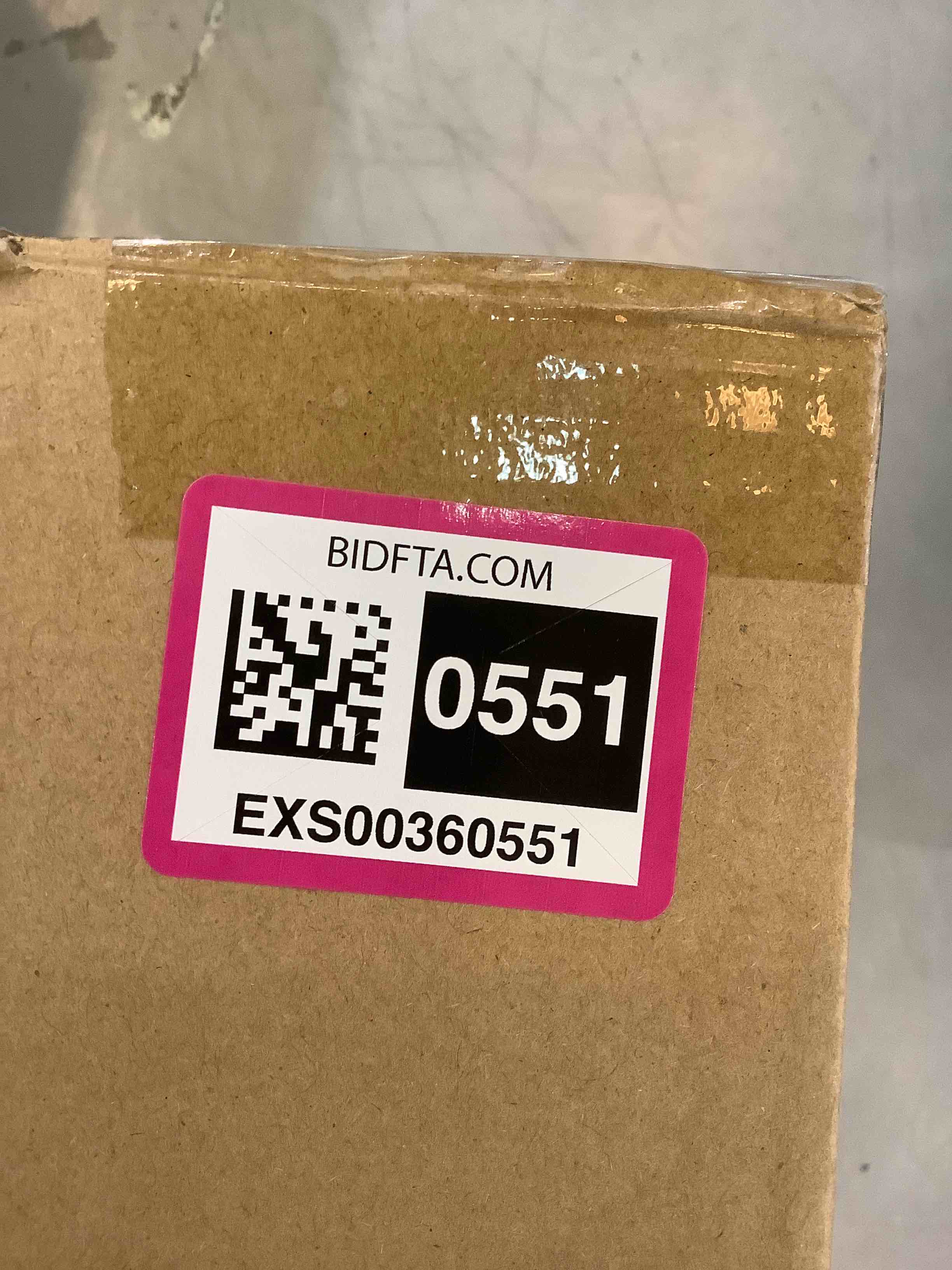 https://s3.amazonaws.com/lotting-images-prod/bidfta/EXS00360551_1690817217711.jpeg