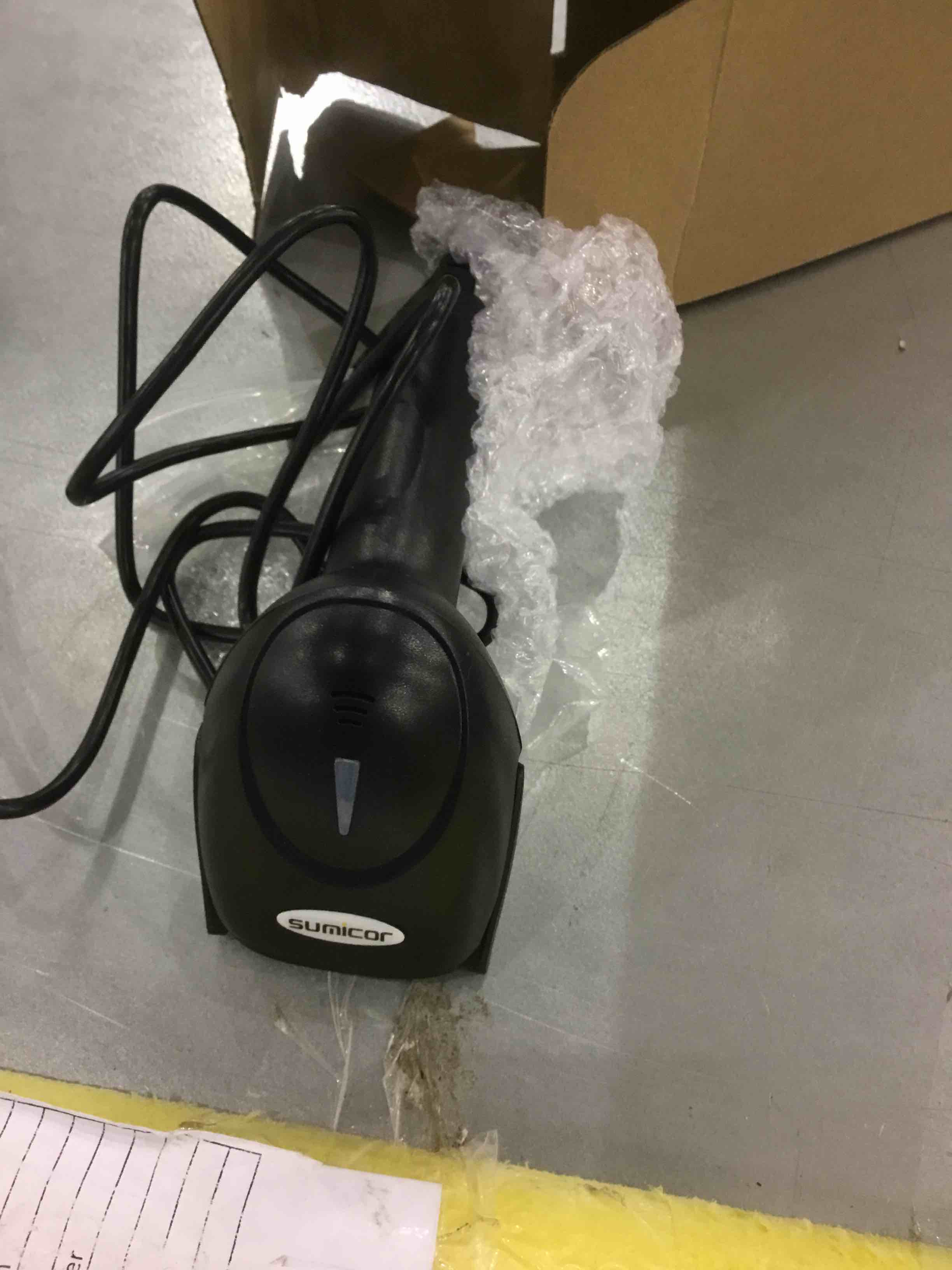 https://s3.amazonaws.com/lotting-images-prod/bidfta/EXS00362007_1690374449330.jpeg