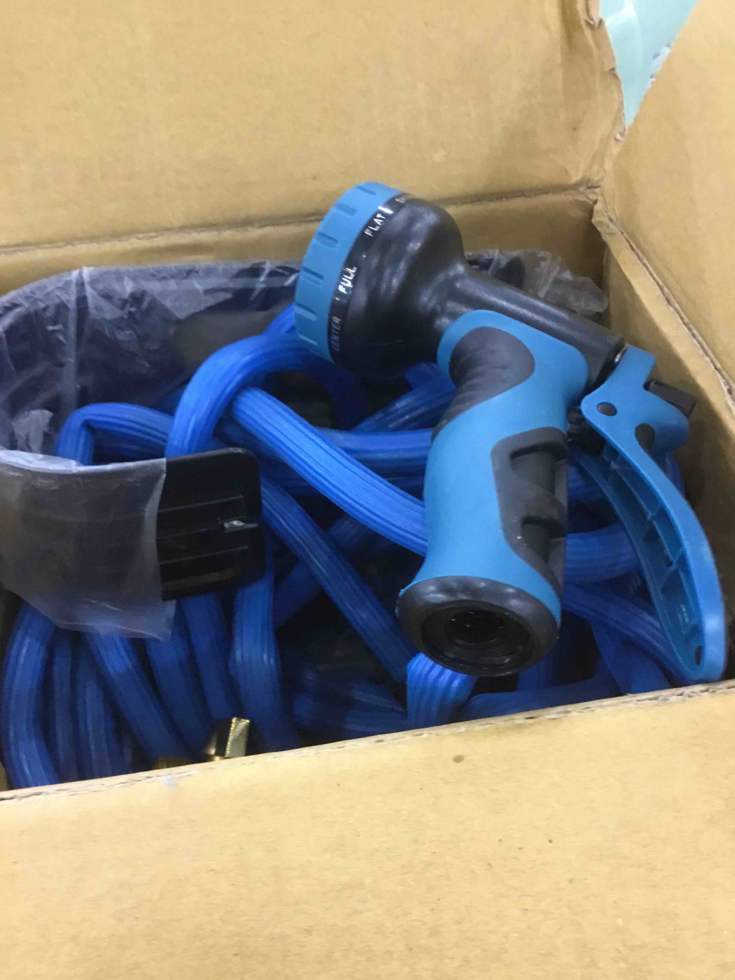 https://s3.amazonaws.com/lotting-images-prod/bidfta/EXS00362100_1690394039174.jpeg