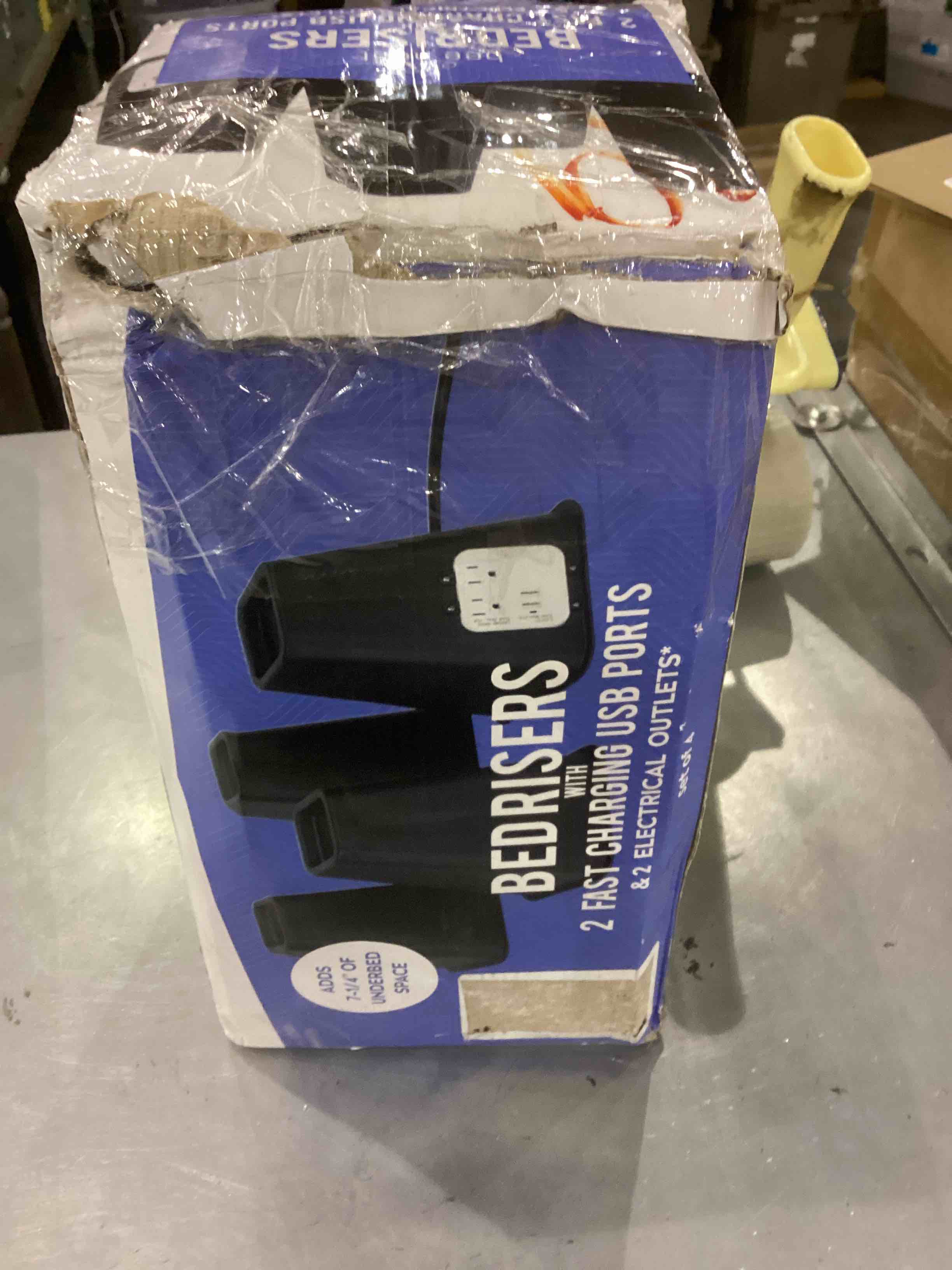https://s3.amazonaws.com/lotting-images-prod/bidfta/EXS00363749_1694430711090.jpeg