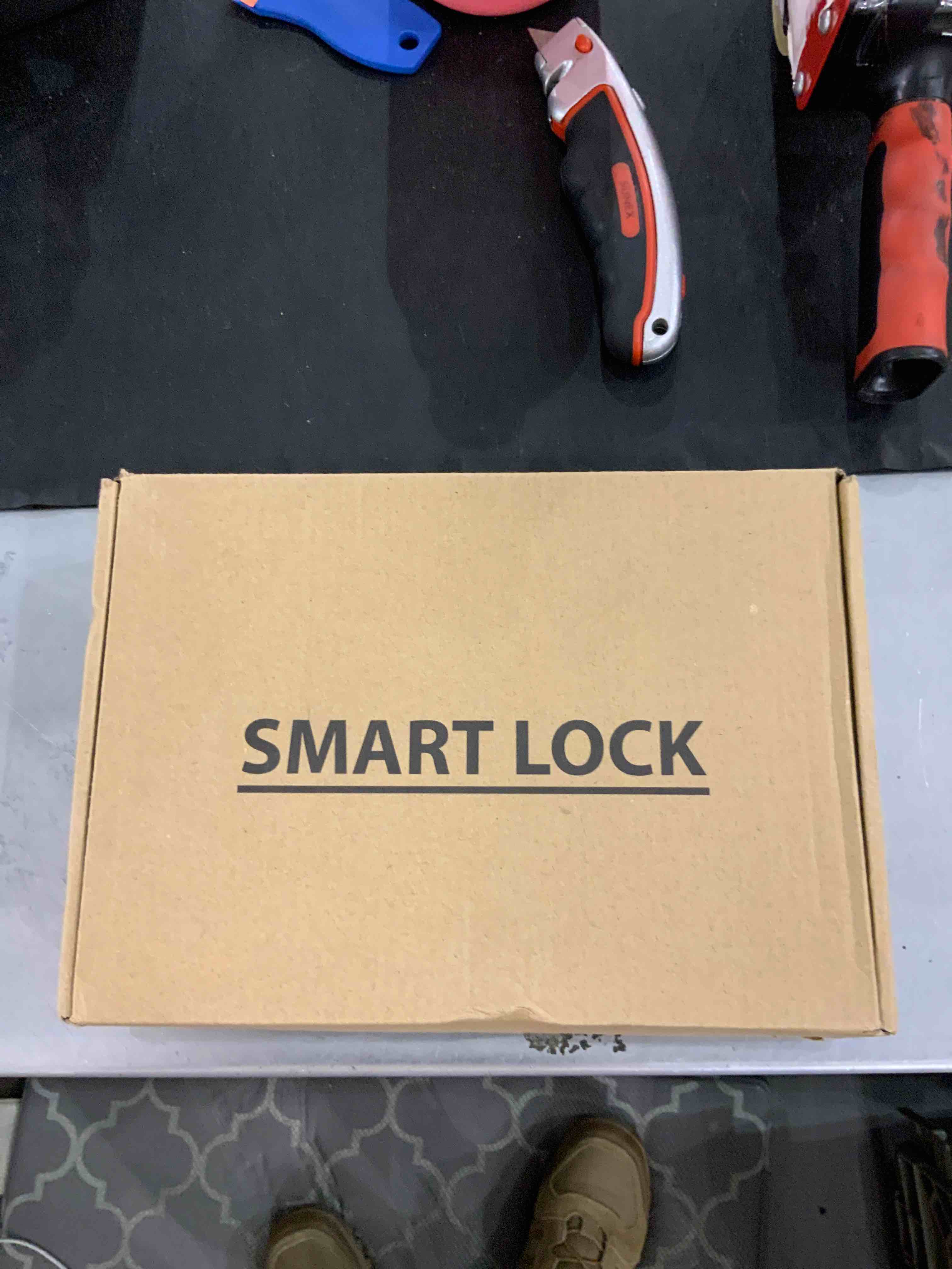 https://s3.amazonaws.com/lotting-images-prod/bidfta/EXS00363790_1691159719102.jpeg