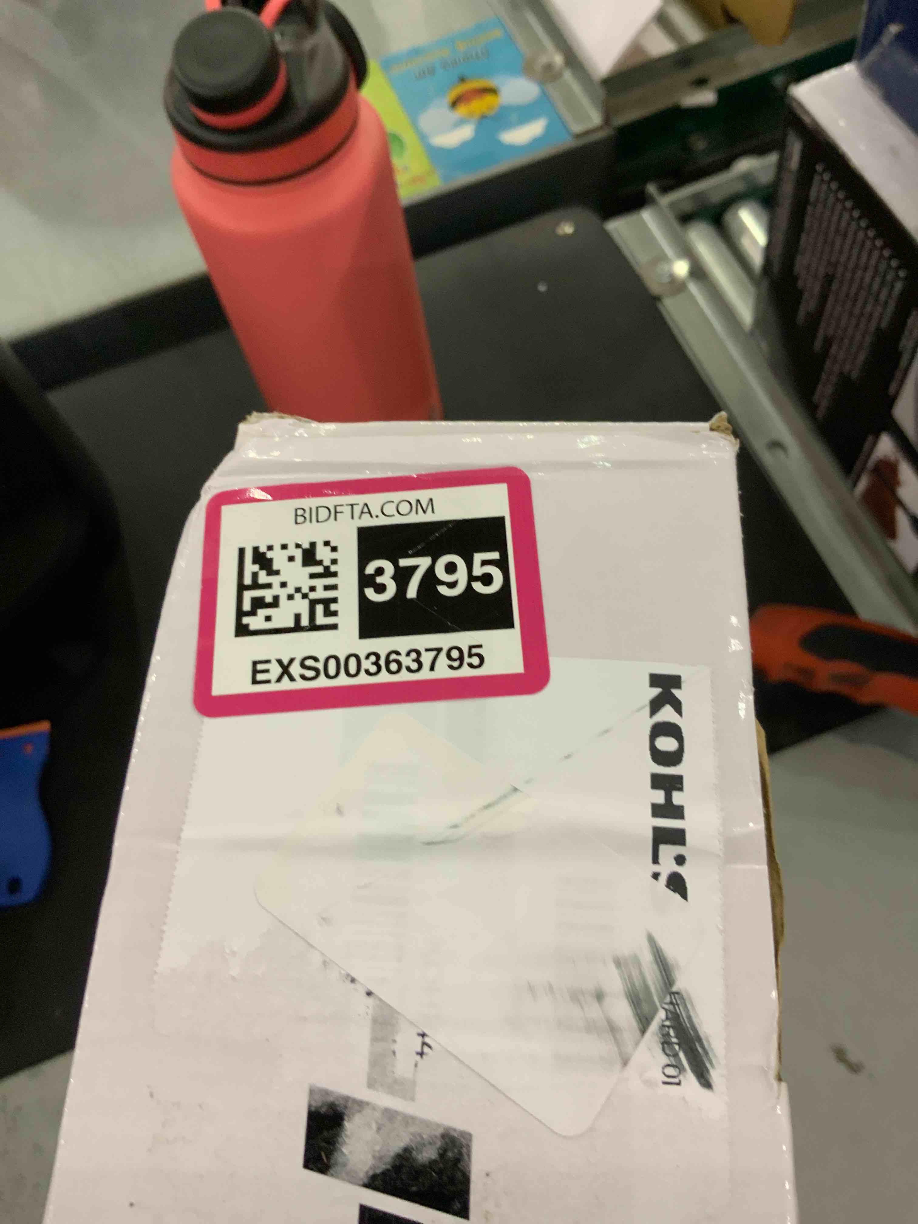 https://s3.amazonaws.com/lotting-images-prod/bidfta/EXS00363795_1691157658514.jpeg