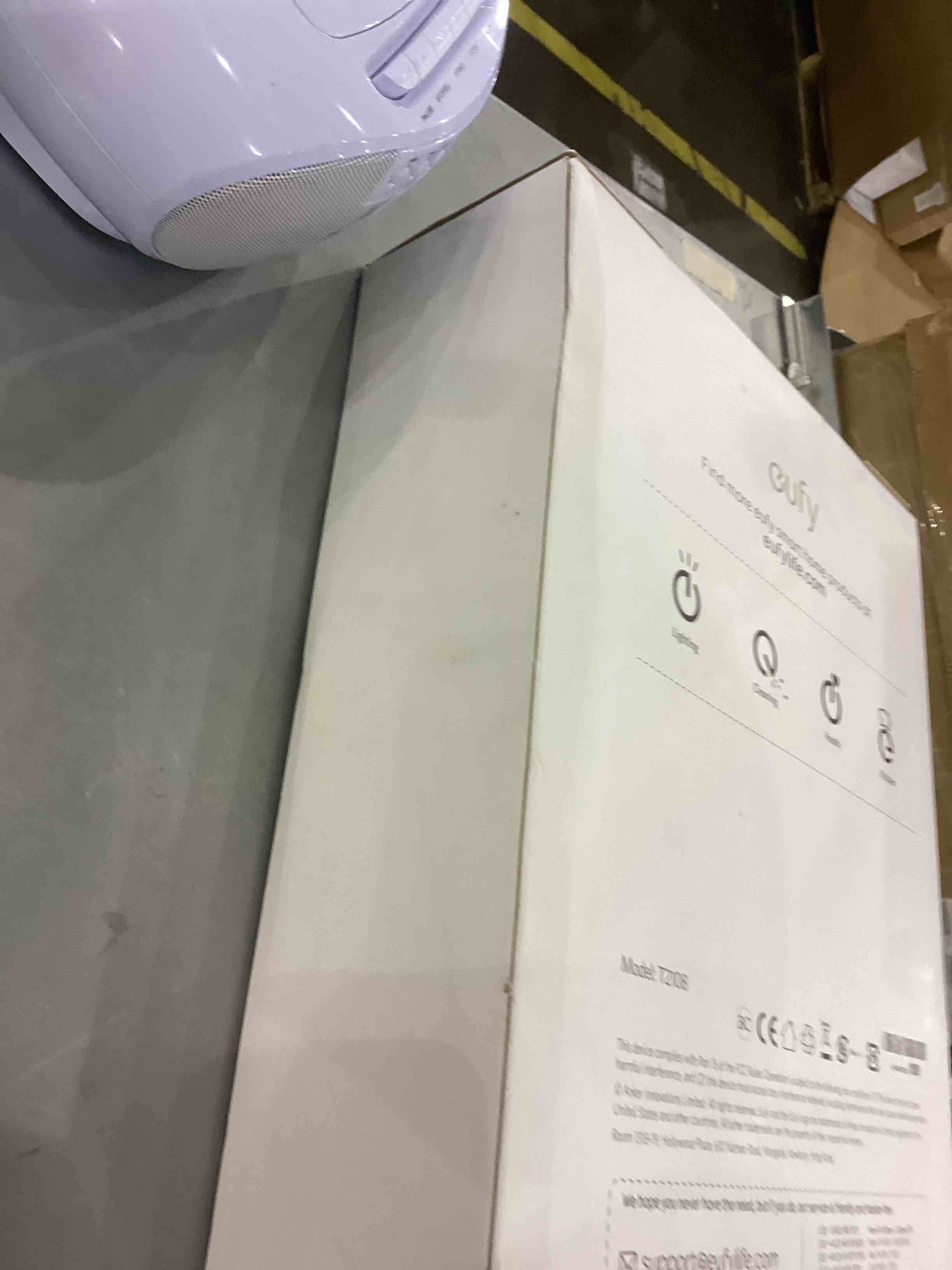 https://s3.amazonaws.com/lotting-images-prod/bidfta/EXS00364079_1691667420878.jpeg