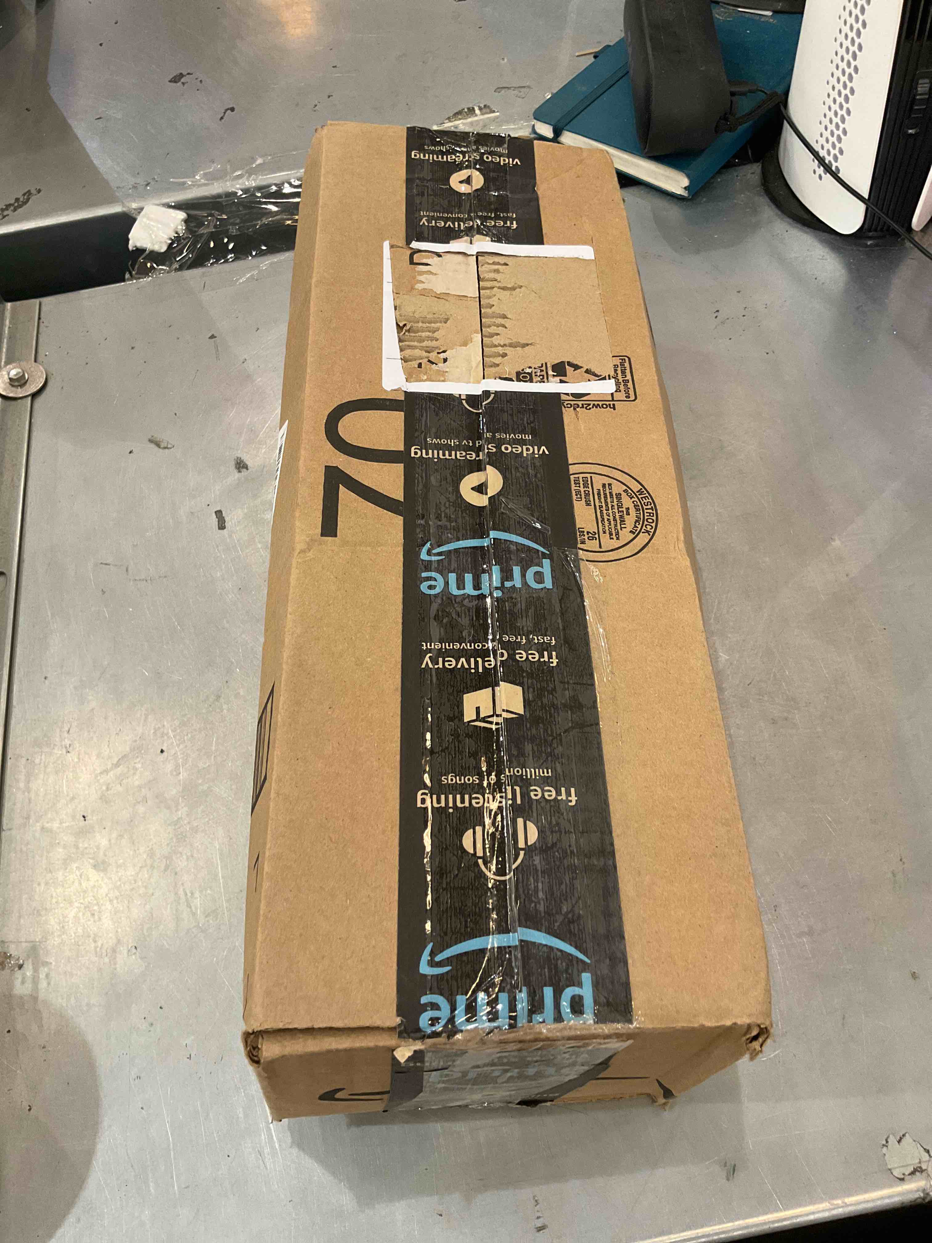 https://s3.amazonaws.com/lotting-images-prod/bidfta/EXS00364199_1692028602075.jpeg