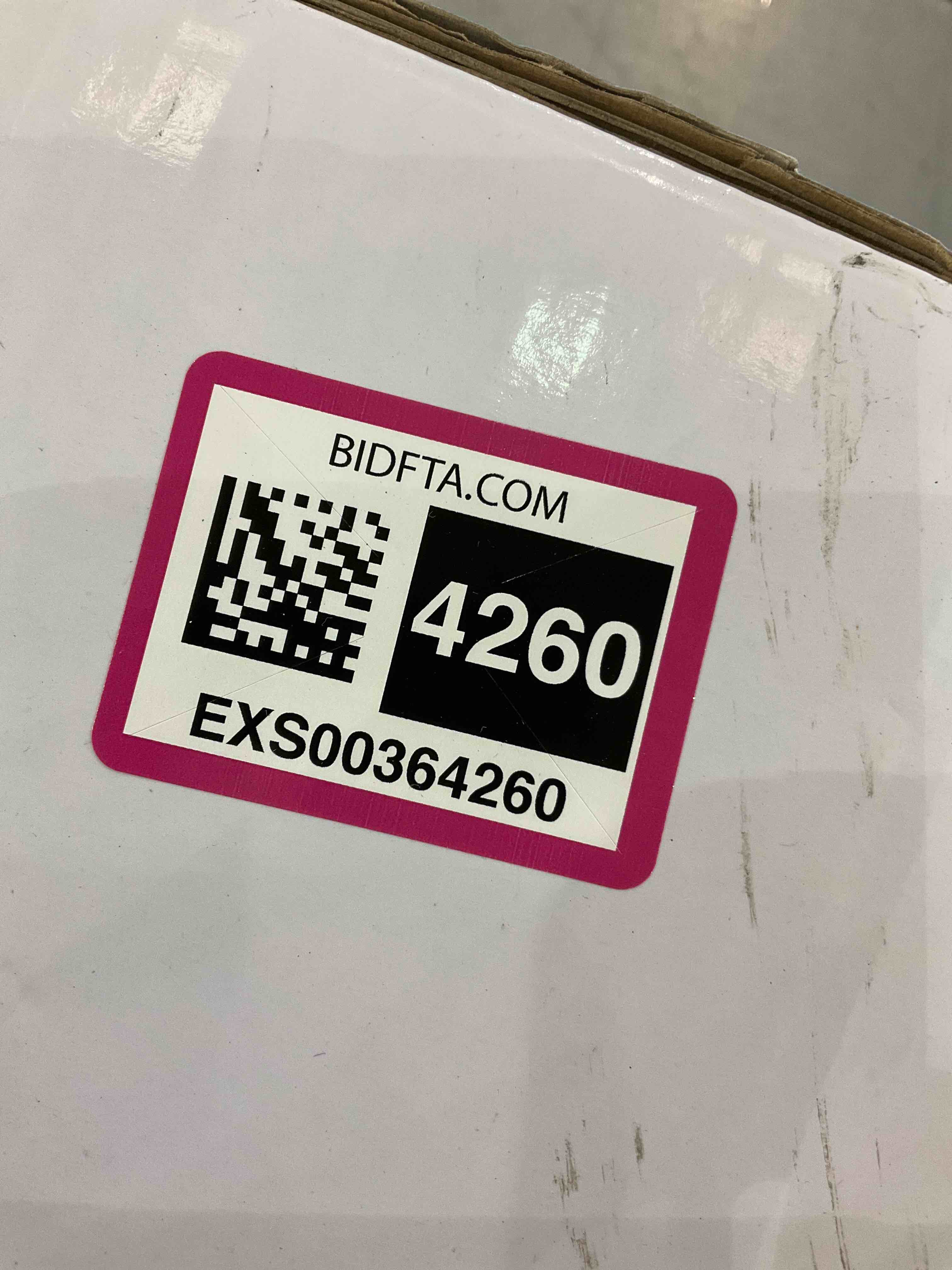 https://s3.amazonaws.com/lotting-images-prod/bidfta/EXS00364260_1692102259853.jpeg