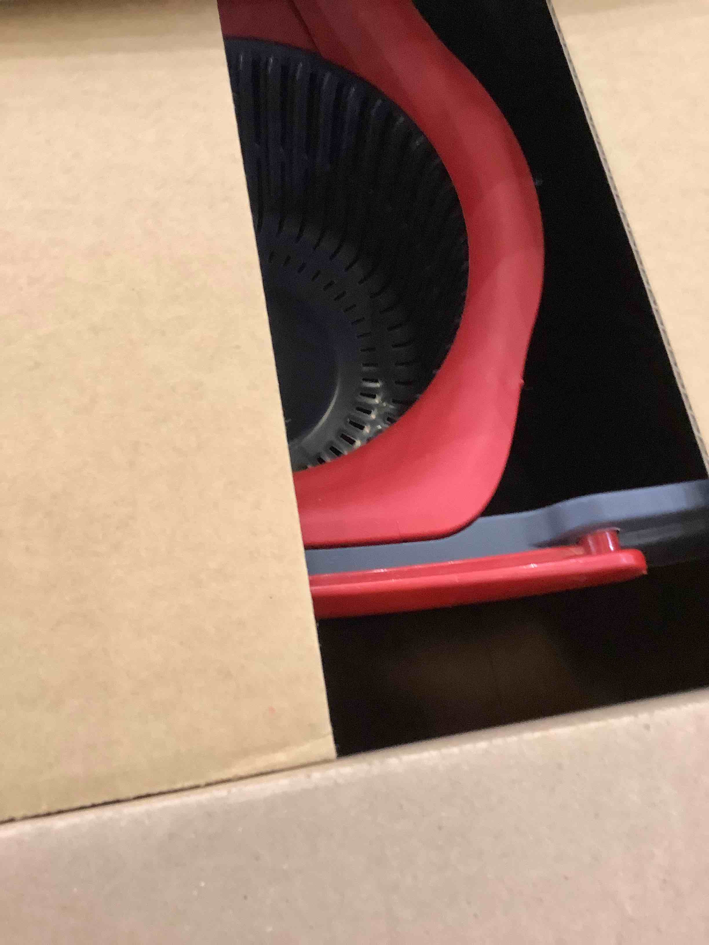 https://s3.amazonaws.com/lotting-images-prod/bidfta/EXS00364511_1694200166684.jpeg