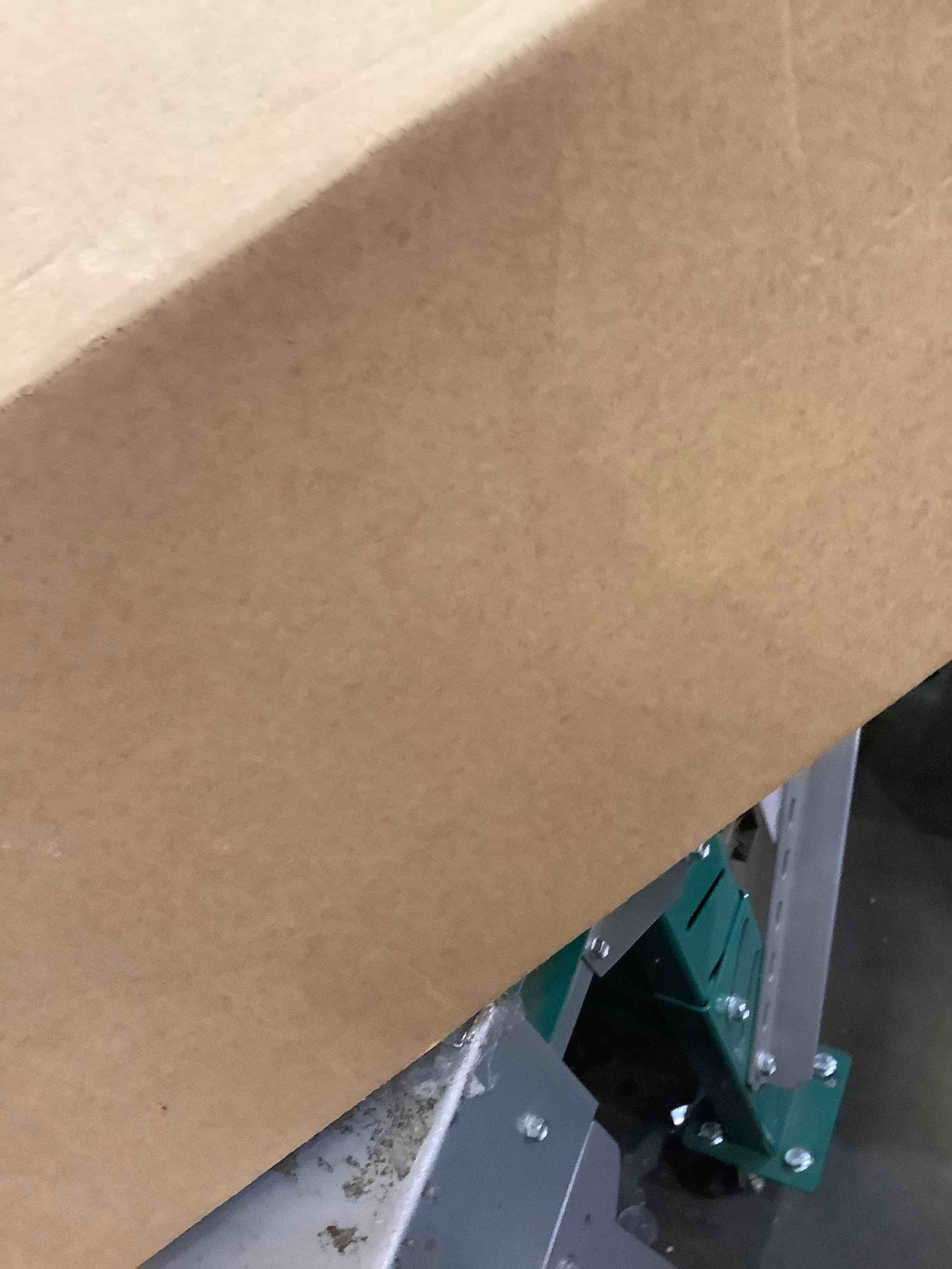 https://s3.amazonaws.com/lotting-images-prod/bidfta/EXS00364511_1694200172597.jpeg