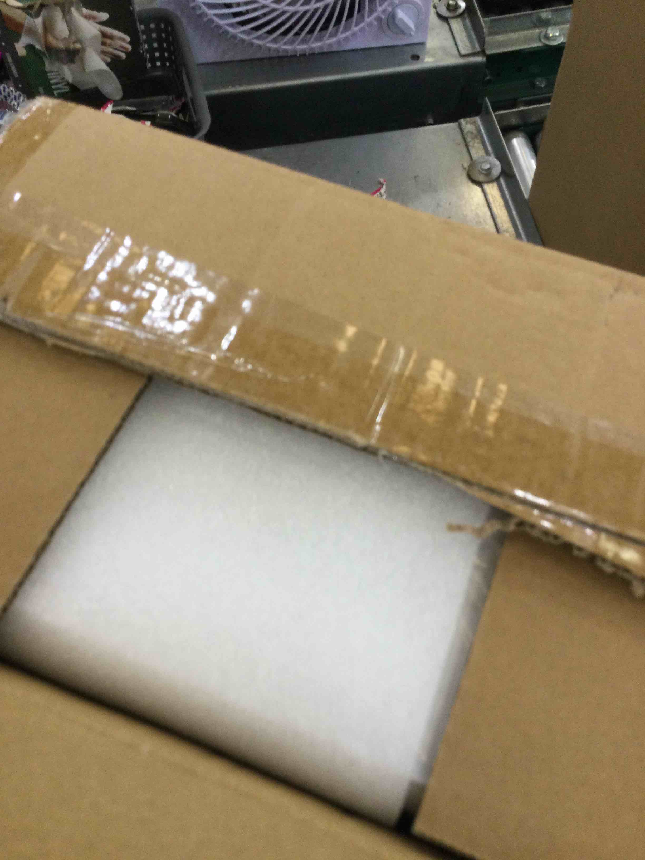 https://s3.amazonaws.com/lotting-images-prod/bidfta/EXS00365536_1690482862676.jpeg