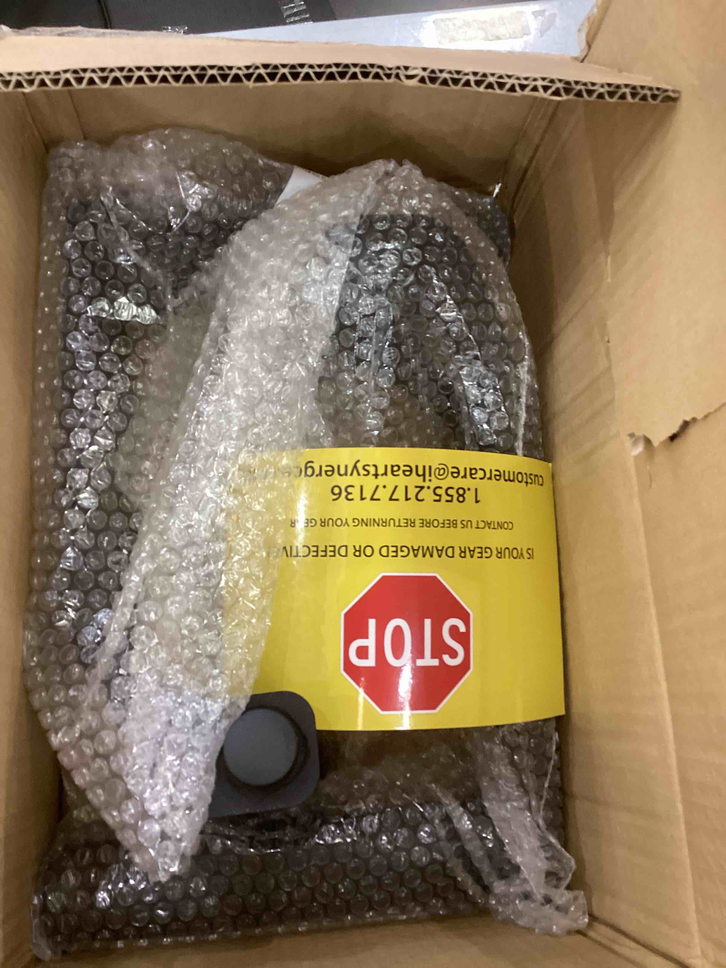 https://s3.amazonaws.com/lotting-images-prod/bidfta/EXS00366135_1690467837880.jpeg