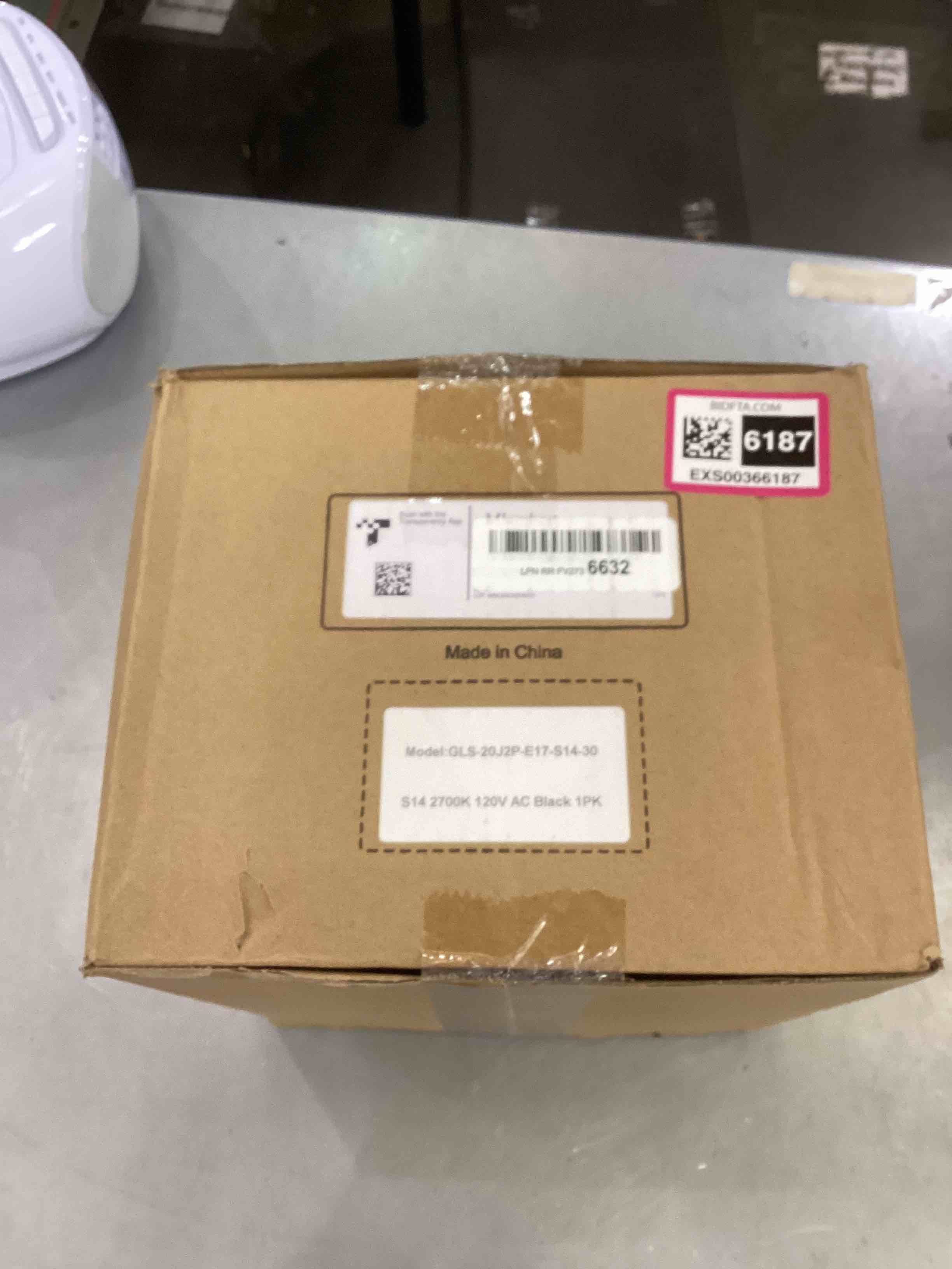 https://s3.amazonaws.com/lotting-images-prod/bidfta/EXS00366187_1690476874341.jpeg