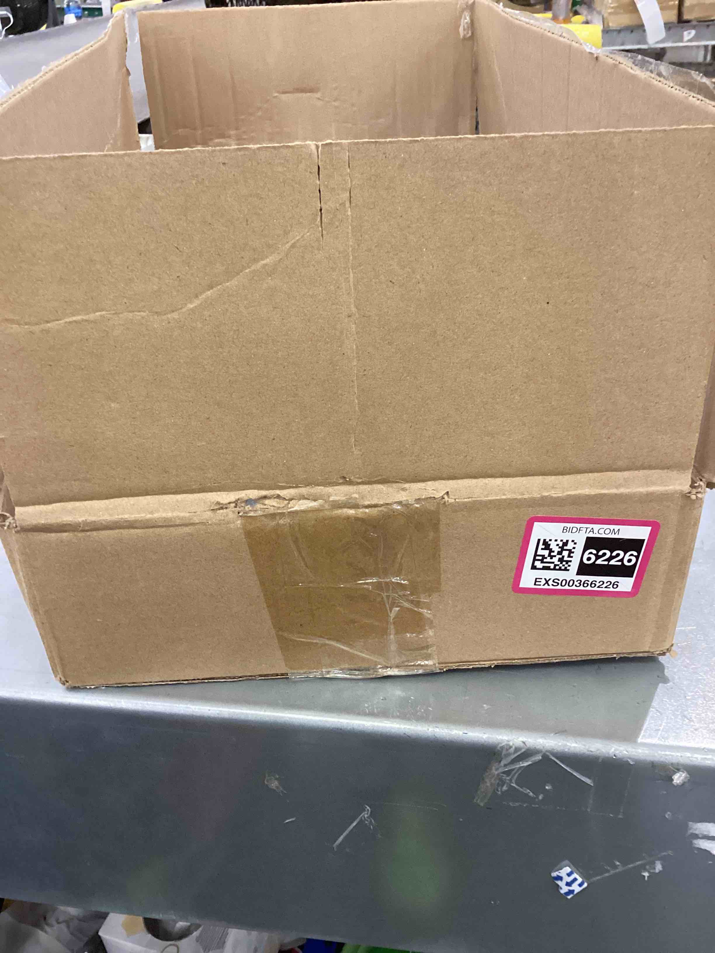 https://s3.amazonaws.com/lotting-images-prod/bidfta/EXS00366226_1690482536441.jpeg