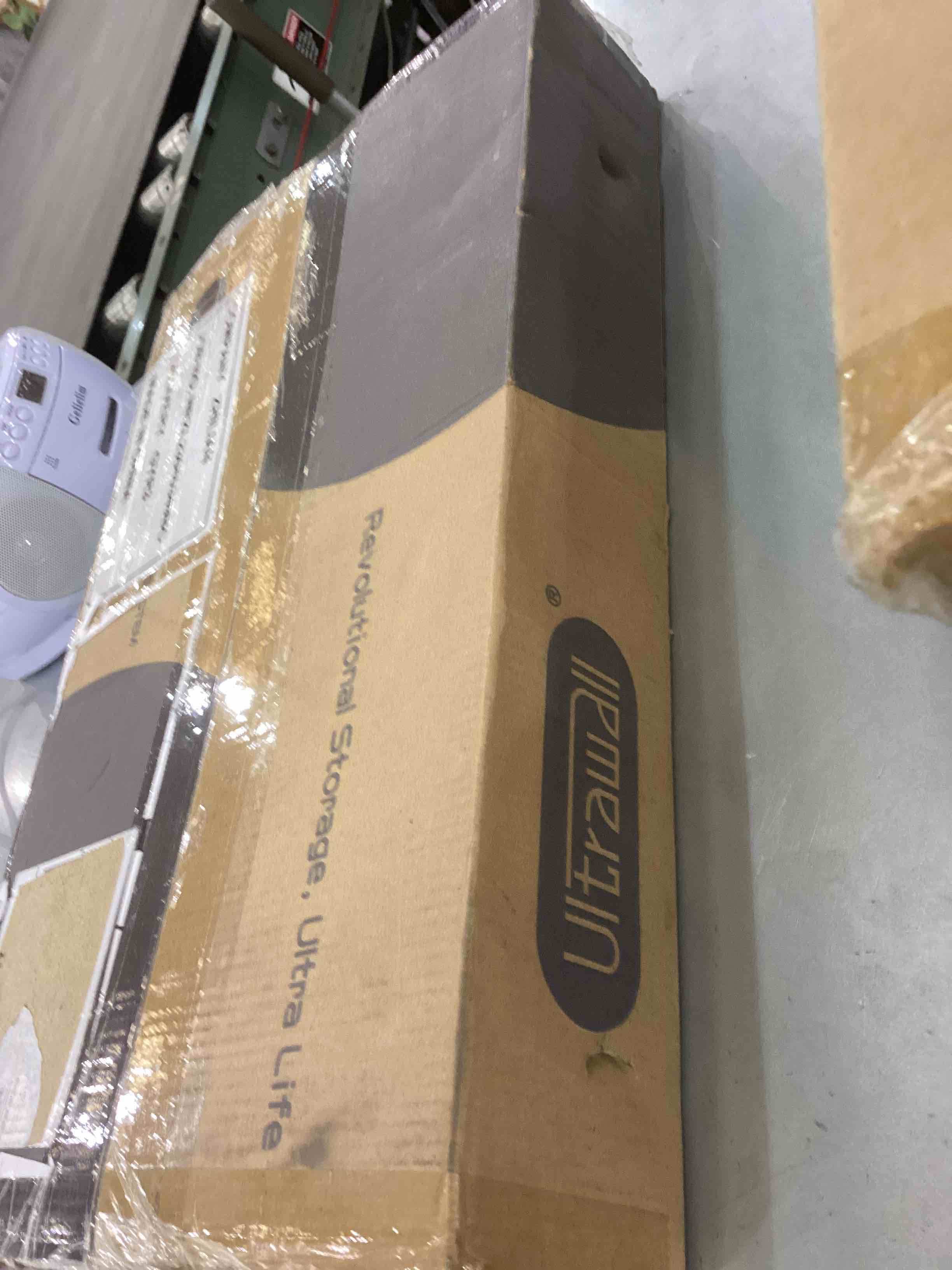 https://s3.amazonaws.com/lotting-images-prod/bidfta/EXS00366470_1690817533955.jpeg