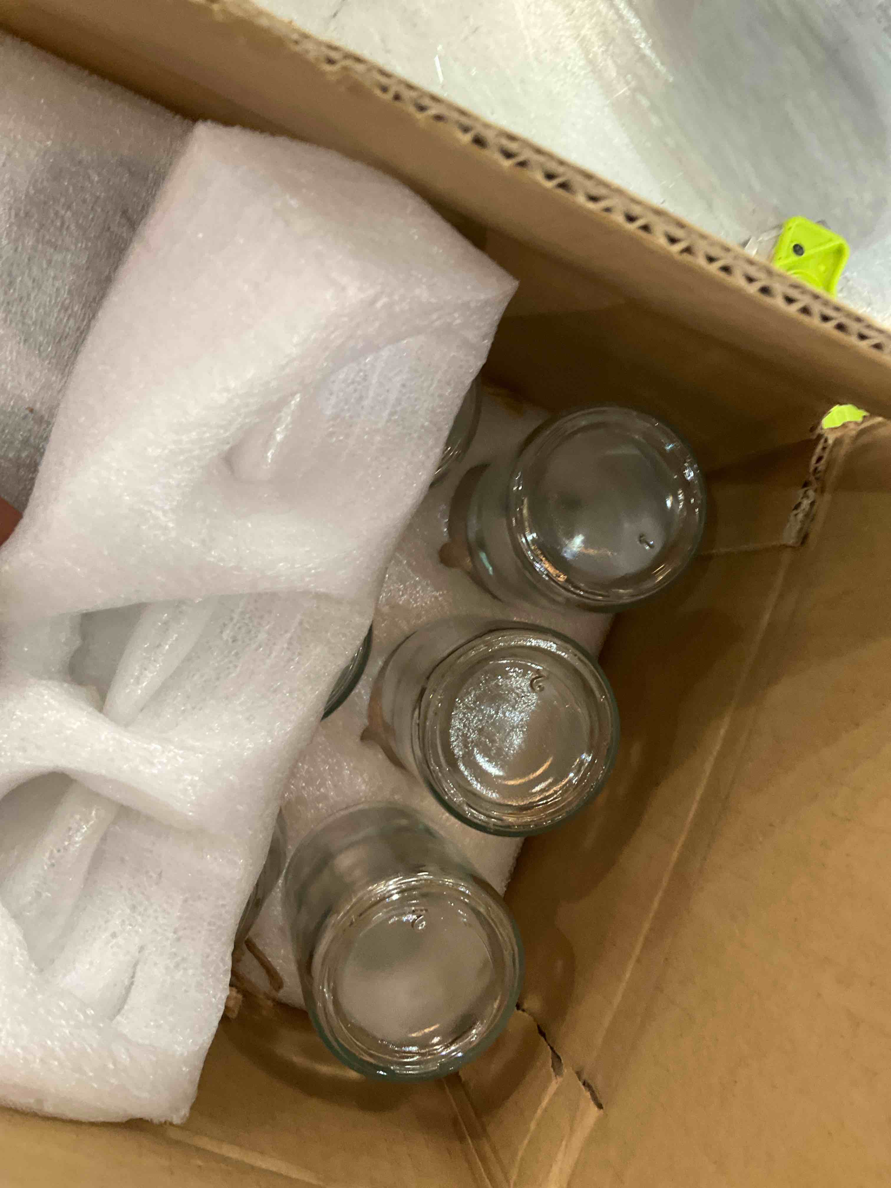 Mini Glass Vases for Centerpieces - Hewory 12pcs 4.2oz Clear Small Bud Vases in Bulk, Cute Tiny Glass Bottles Vase Set with Twine Rope for Wedding Decor, Home Decor, Table Decor (Not Include Flower)