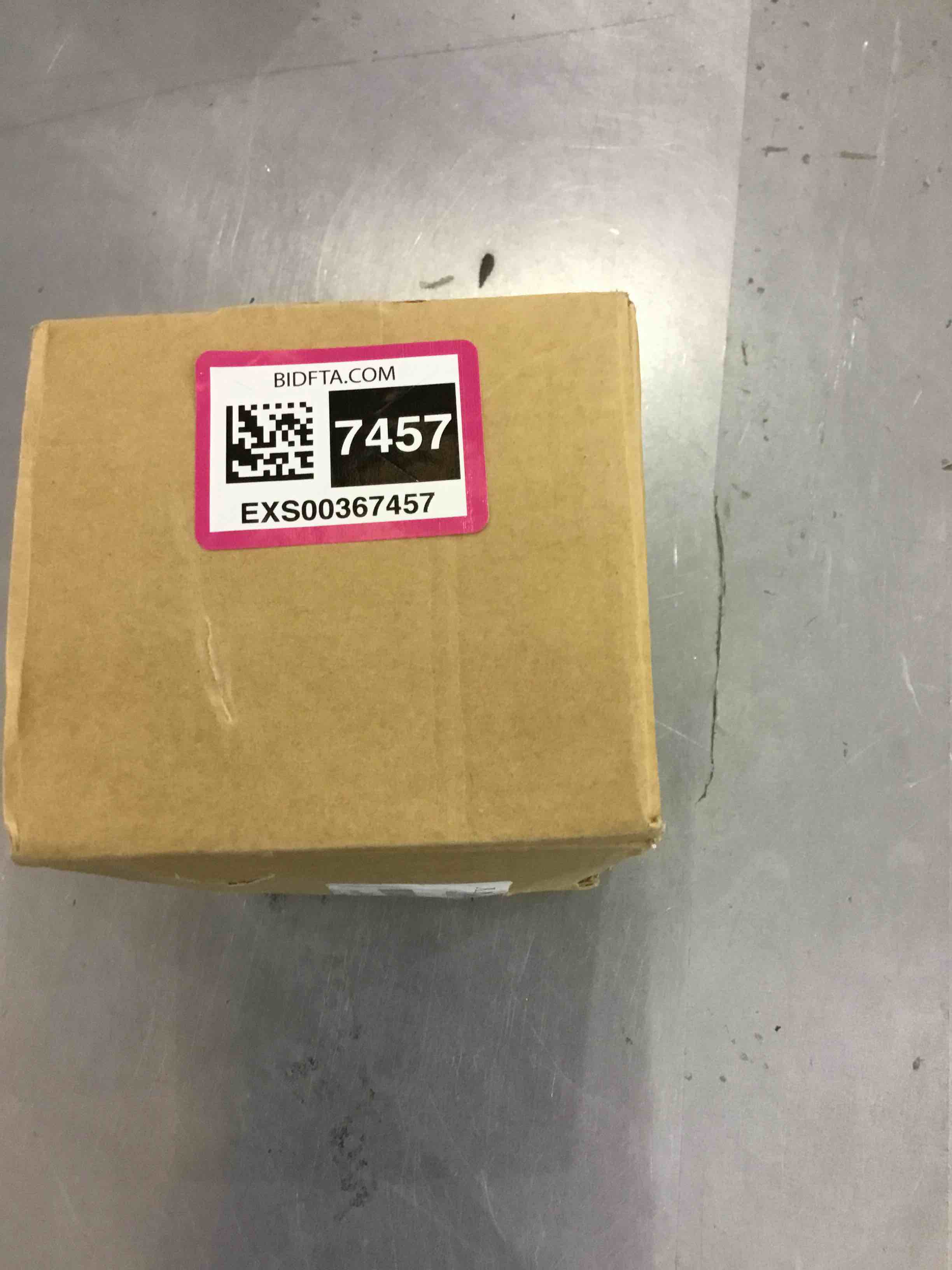 https://s3.amazonaws.com/lotting-images-prod/bidfta/EXS00367457_1691670823543.jpeg