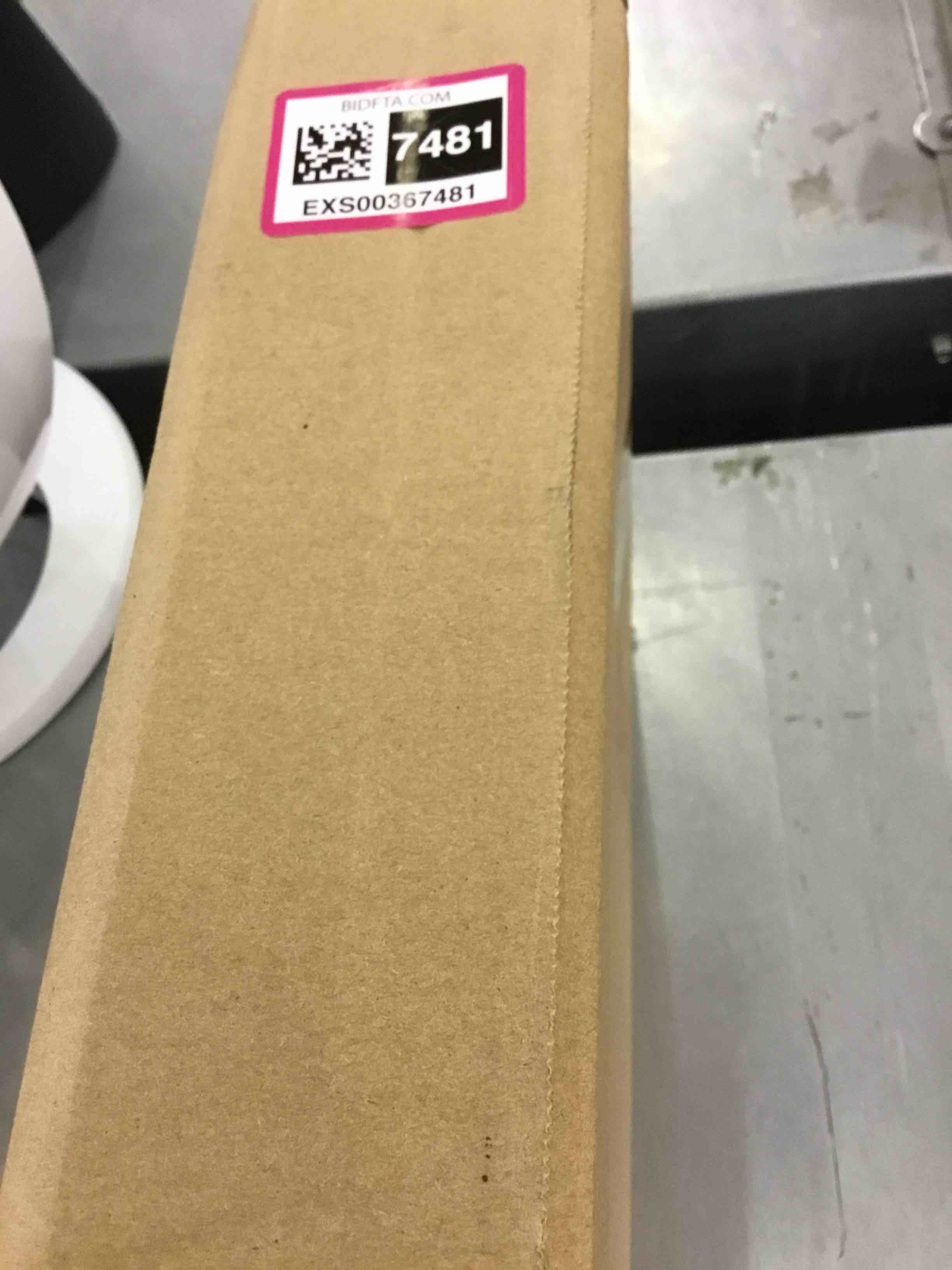 https://s3.amazonaws.com/lotting-images-prod/bidfta/EXS00367481_1691675321587.jpeg