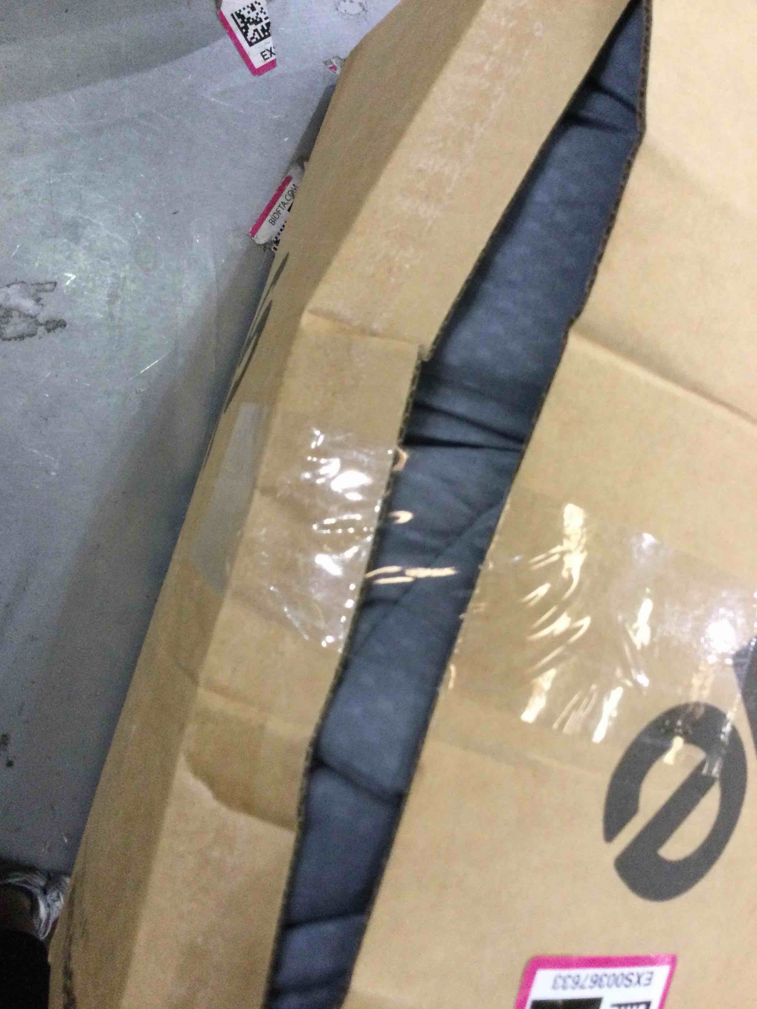 https://s3.amazonaws.com/lotting-images-prod/bidfta/EXS00367633_1691509376335.jpeg