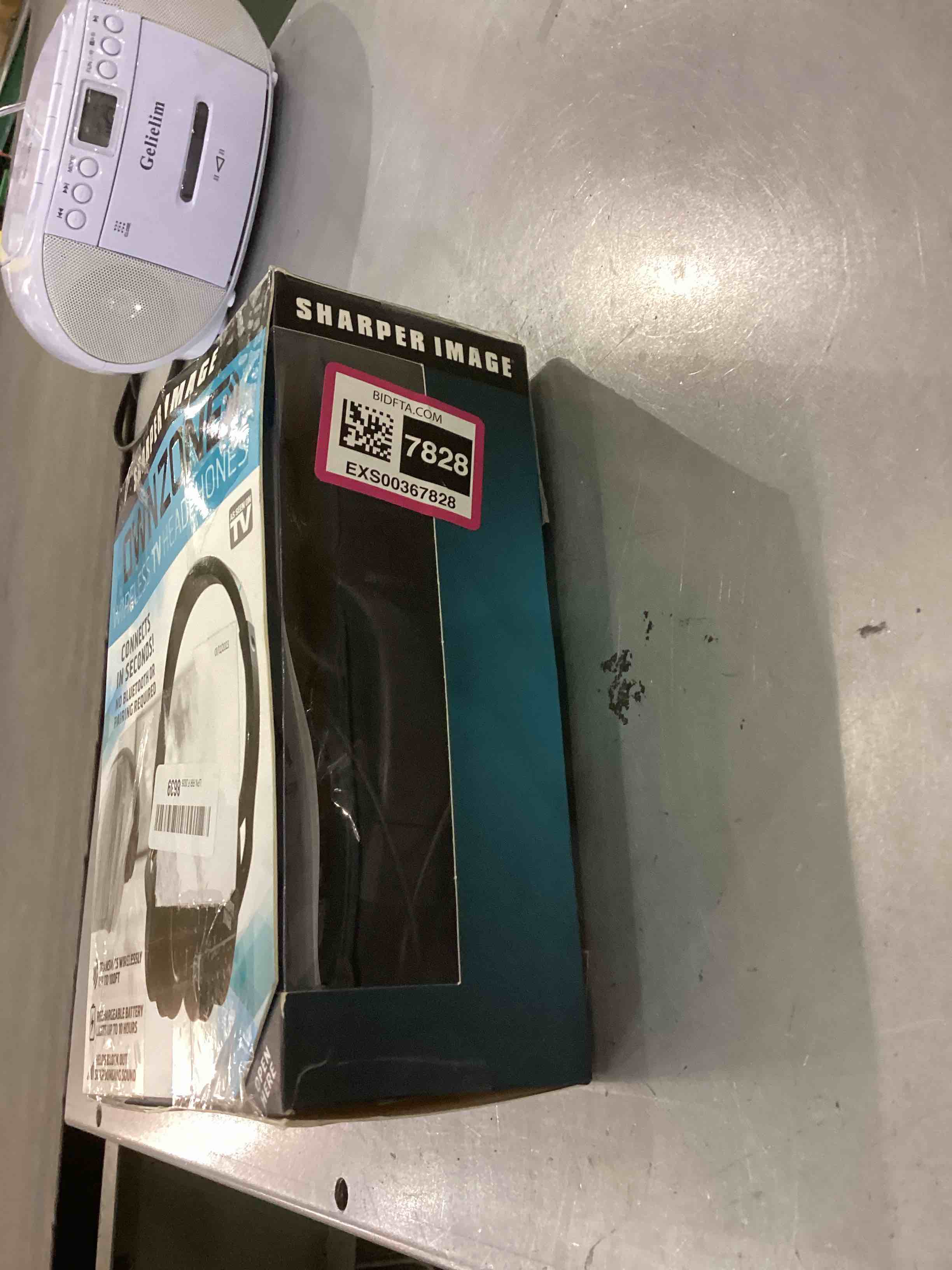 https://s3.amazonaws.com/lotting-images-prod/bidfta/EXS00367828_1691599616505.jpeg