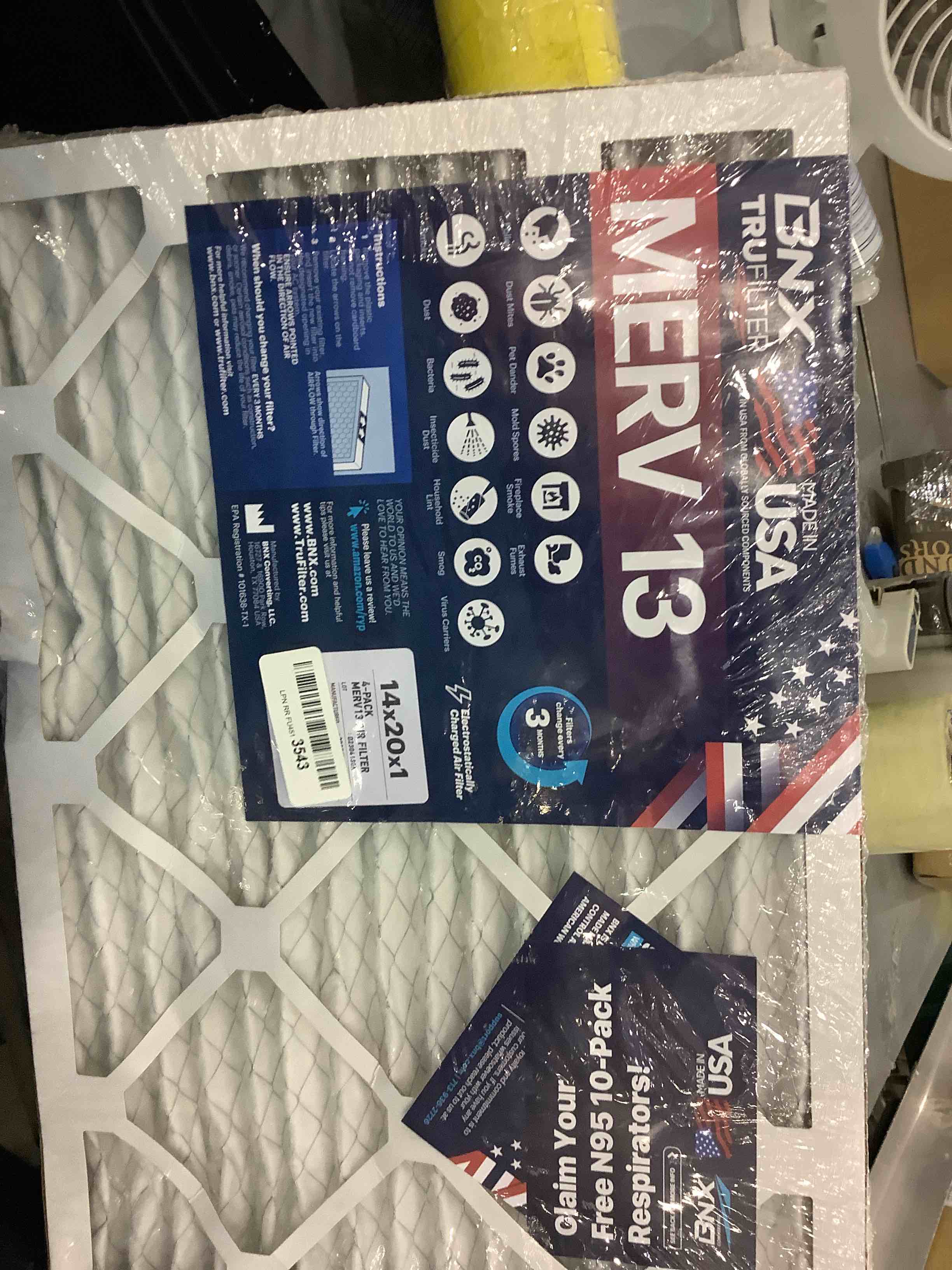 https://s3.amazonaws.com/lotting-images-prod/bidfta/EXS00368017_1690373923423.jpeg