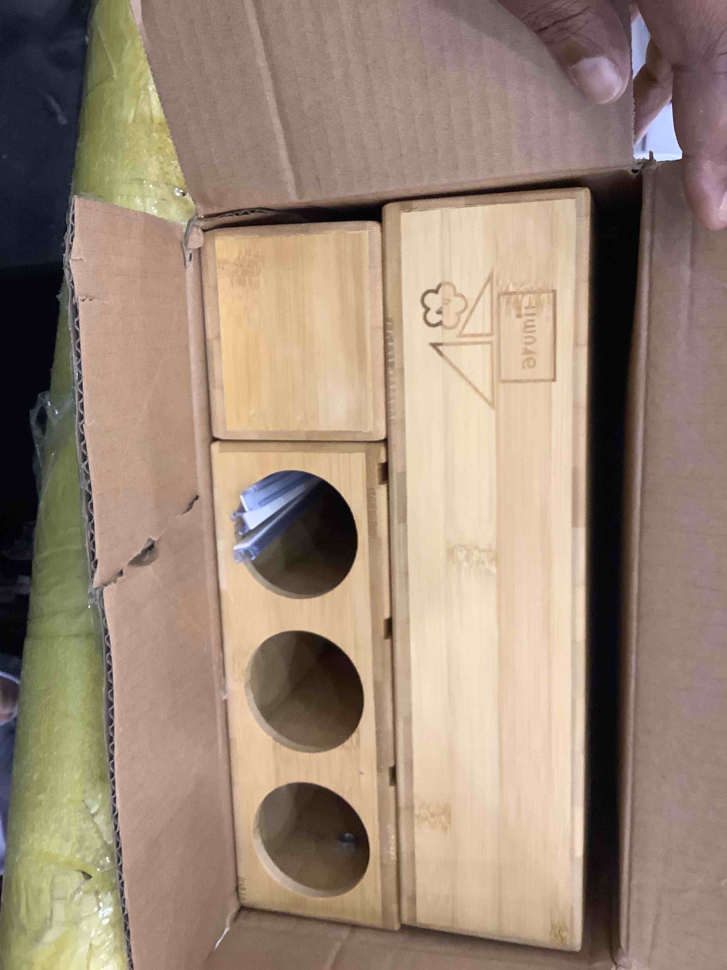 https://s3.amazonaws.com/lotting-images-prod/bidfta/EXS00368477_1690817393593.jpeg