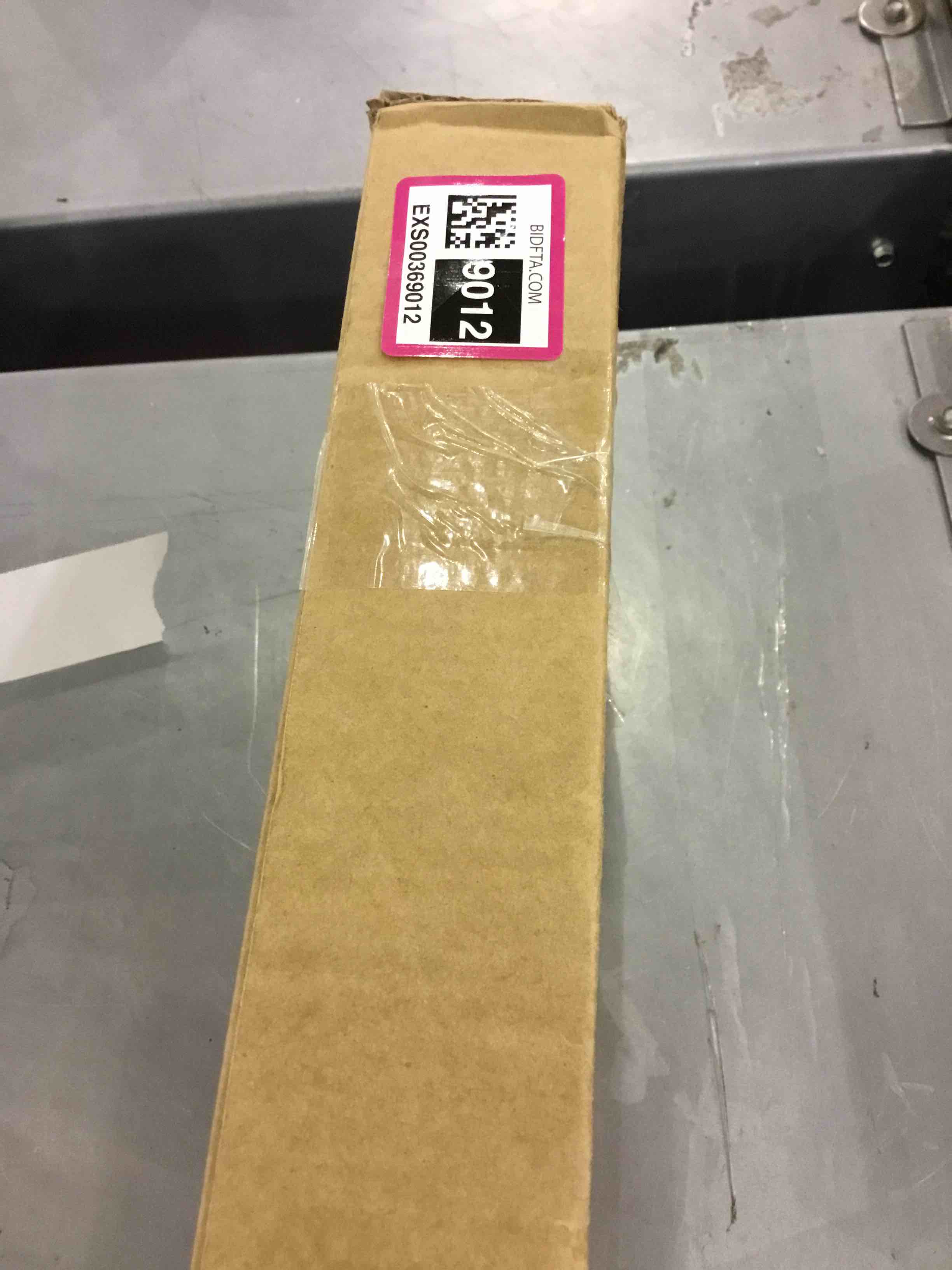 https://s3.amazonaws.com/lotting-images-prod/bidfta/EXS00369012_1690544139782.jpeg