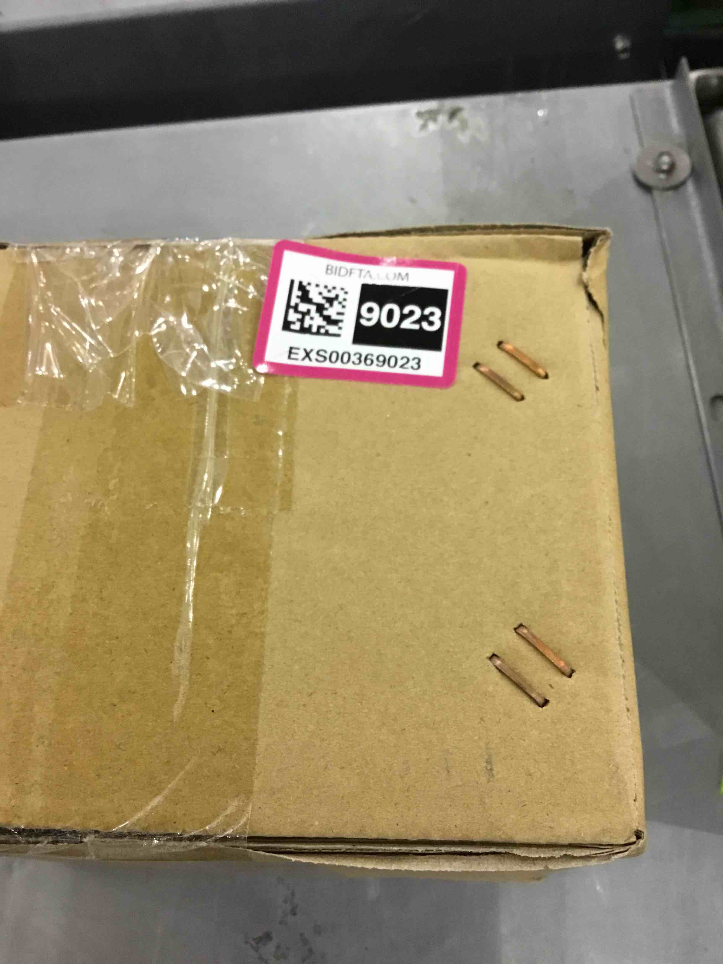 https://s3.amazonaws.com/lotting-images-prod/bidfta/EXS00369023_1690545020806.jpeg