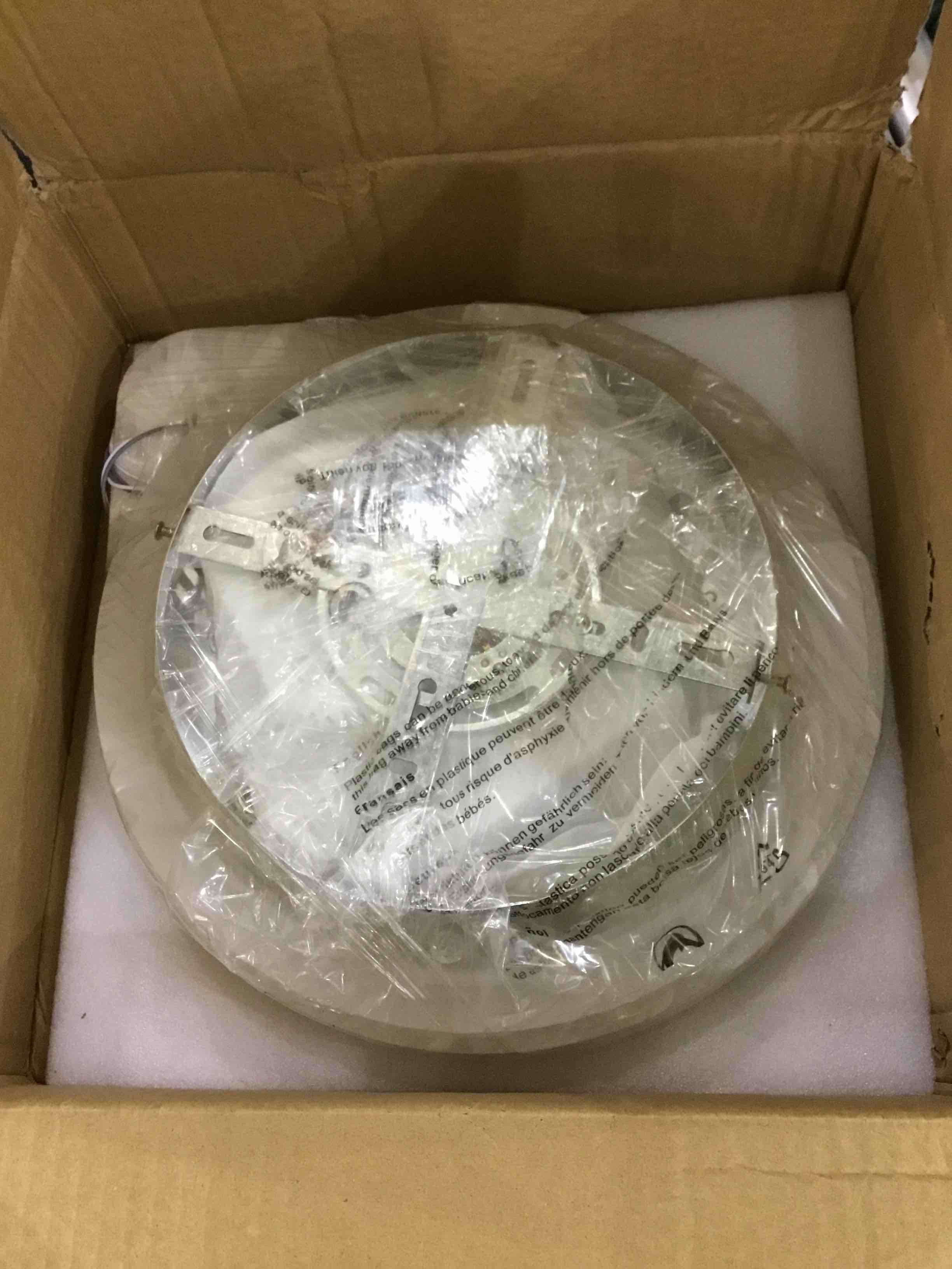 LIANGSHS Modern Ceiling Light Fixture LED Chandelier Remote Control Dimming 80W 3000K-6500K Metal Polished Acrylic Flush Mount Lamp Suitable for Living Room Bedroom Dining Room Kitchen Foyer