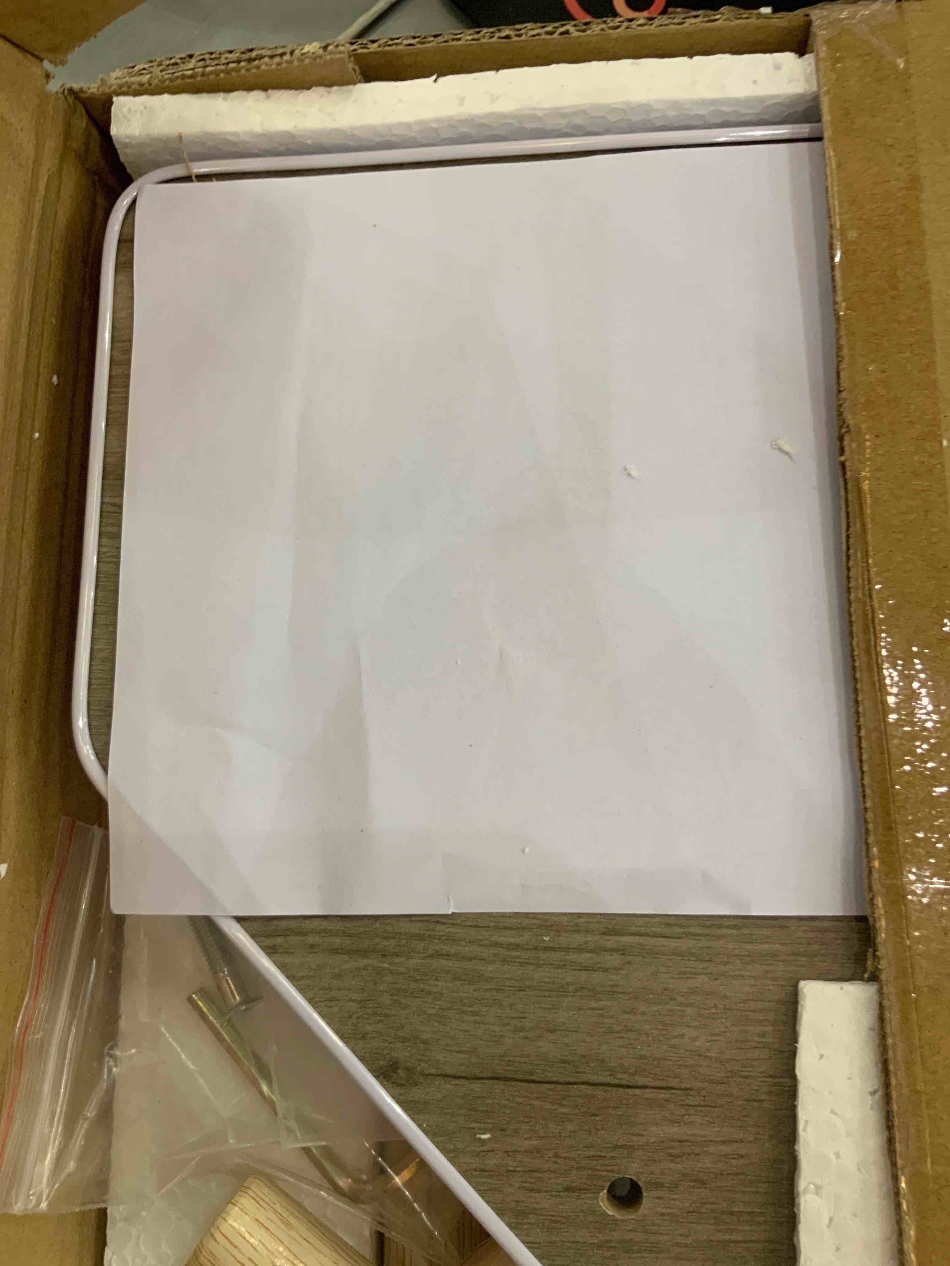 https://s3.amazonaws.com/lotting-images-prod/bidfta/EXS00369549_1690470105205.jpeg