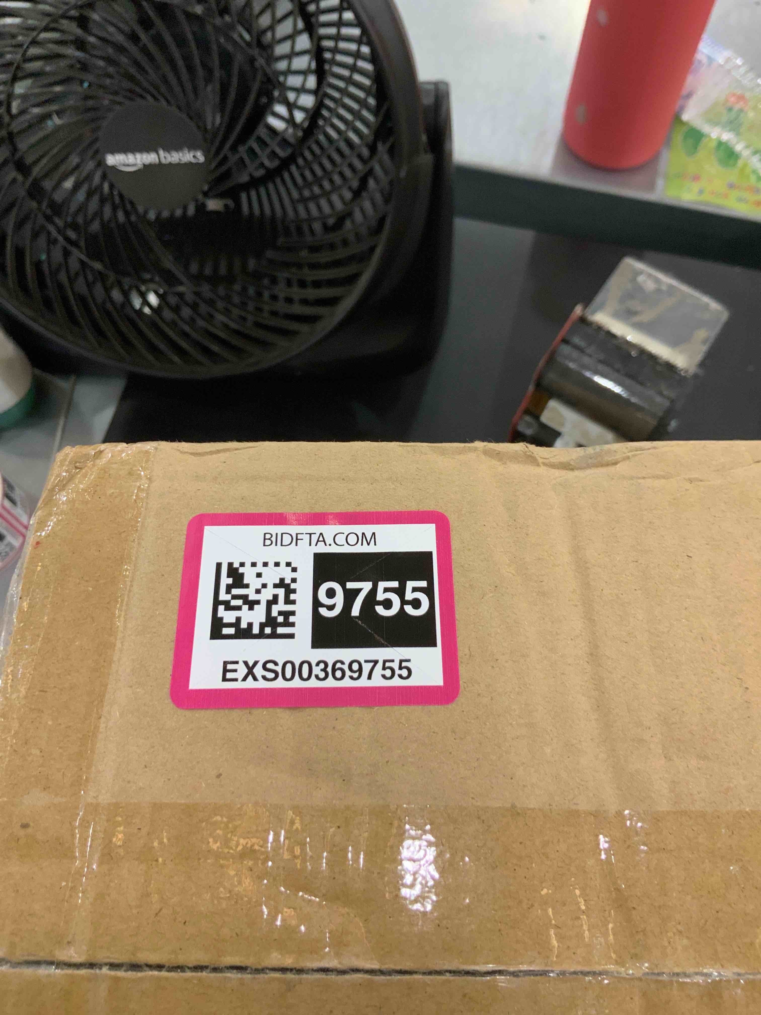https://s3.amazonaws.com/lotting-images-prod/bidfta/EXS00369755_1690550507276.jpeg