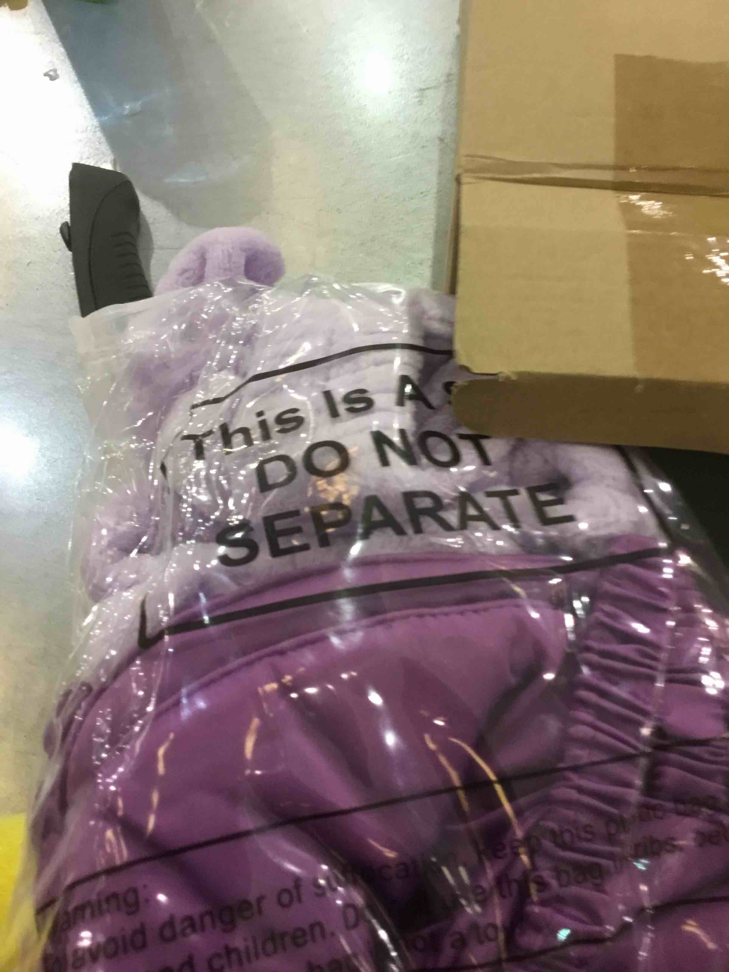 https://s3.amazonaws.com/lotting-images-prod/bidfta/EXS00370110_1690995298126.jpeg