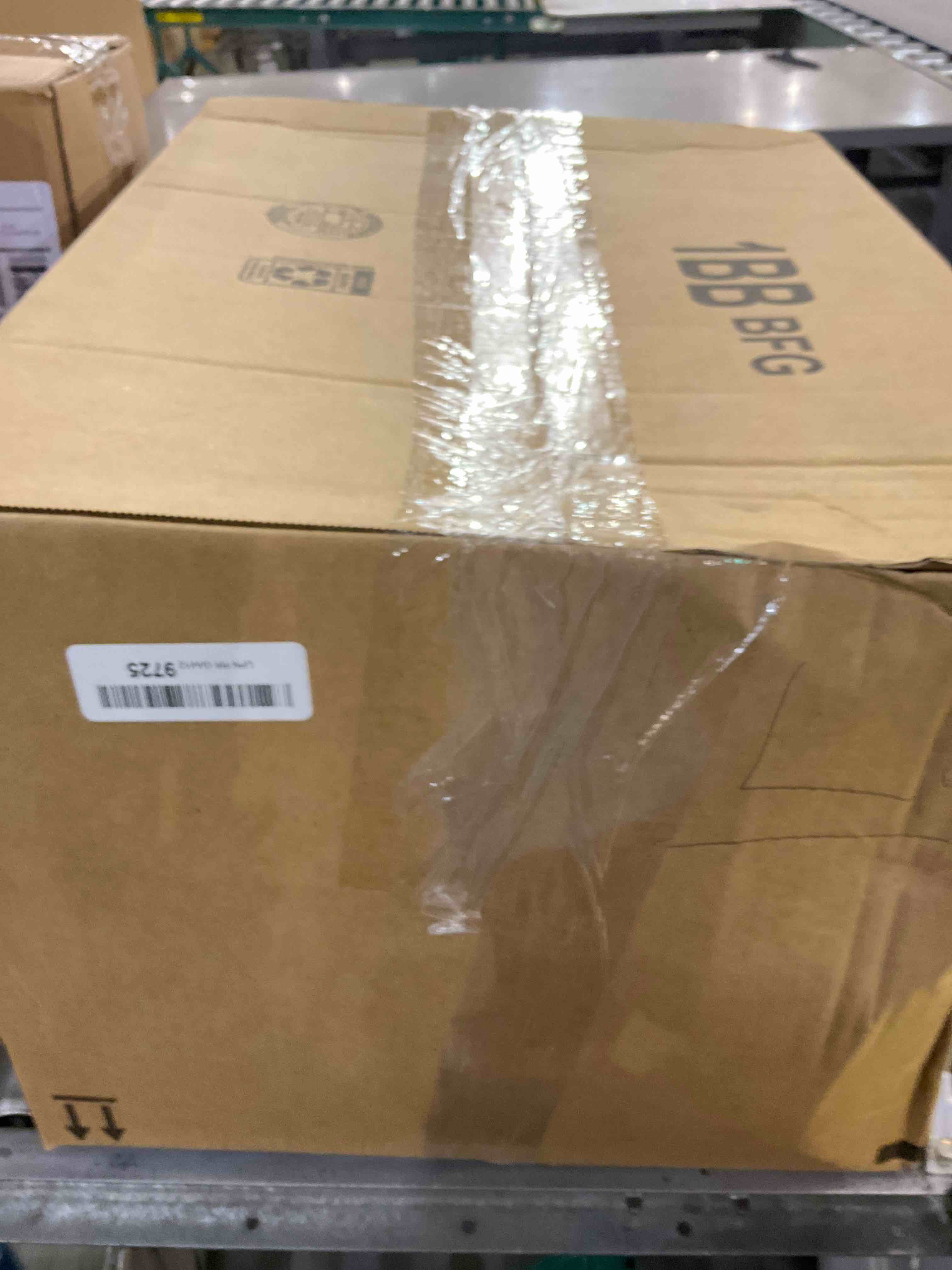 https://s3.amazonaws.com/lotting-images-prod/bidfta/EXS00370378_1691149812821.jpeg