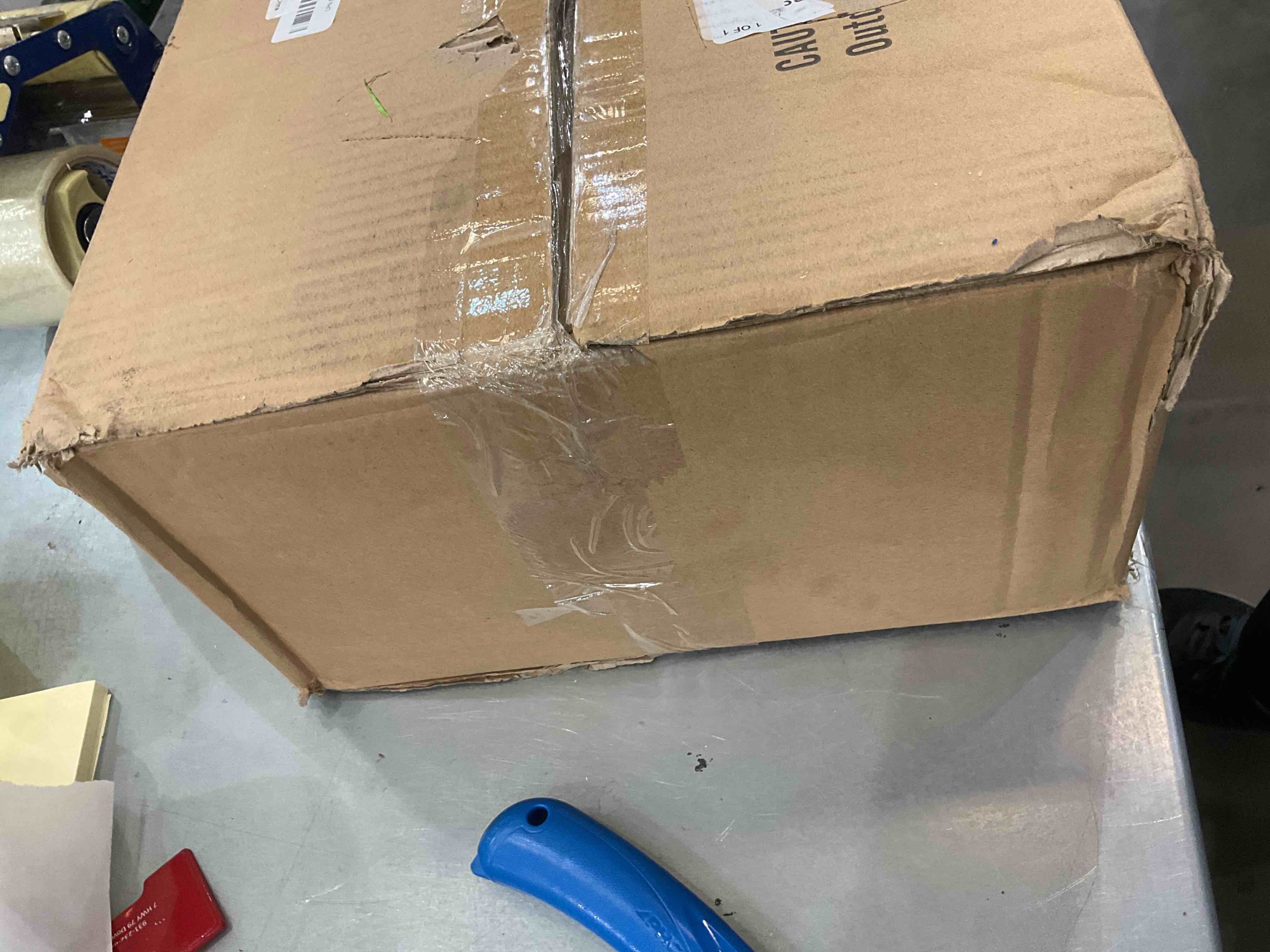 https://s3.amazonaws.com/lotting-images-prod/bidfta/EXS00371041_1690916166899.jpeg