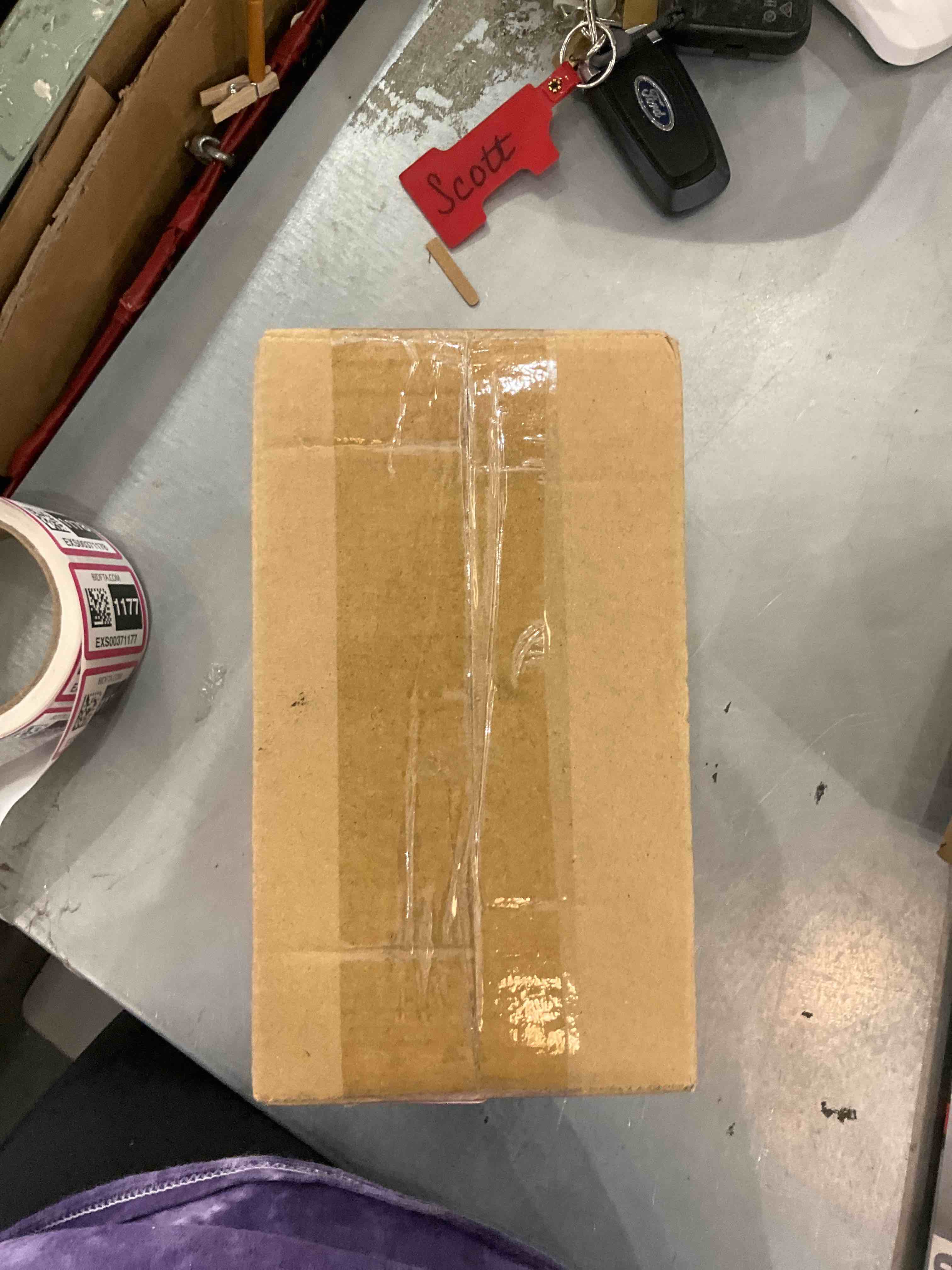 https://s3.amazonaws.com/lotting-images-prod/bidfta/EXS00371175_1690991005458.jpeg