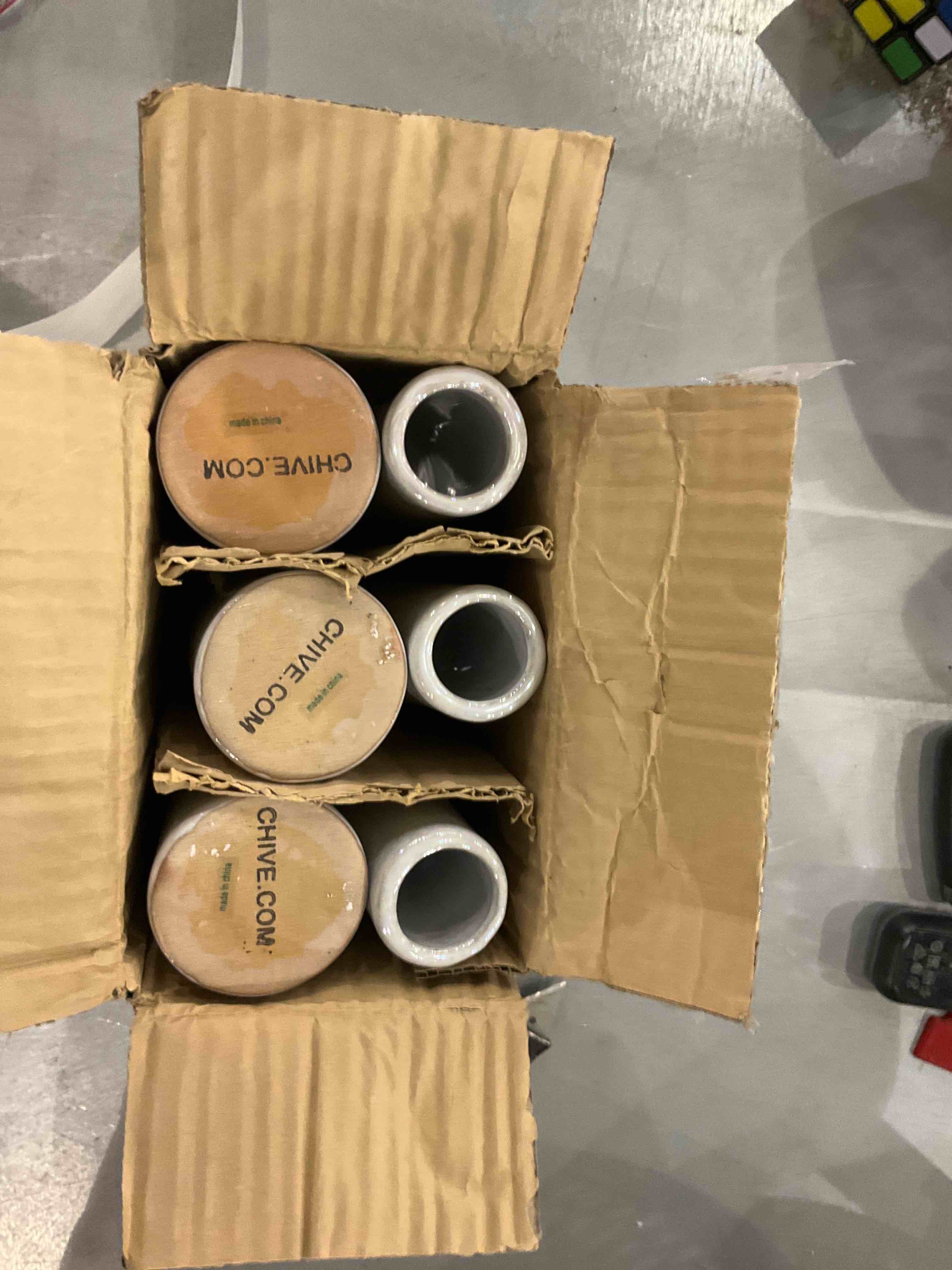 https://s3.amazonaws.com/lotting-images-prod/bidfta/EXS00371287_1691410127743.jpeg