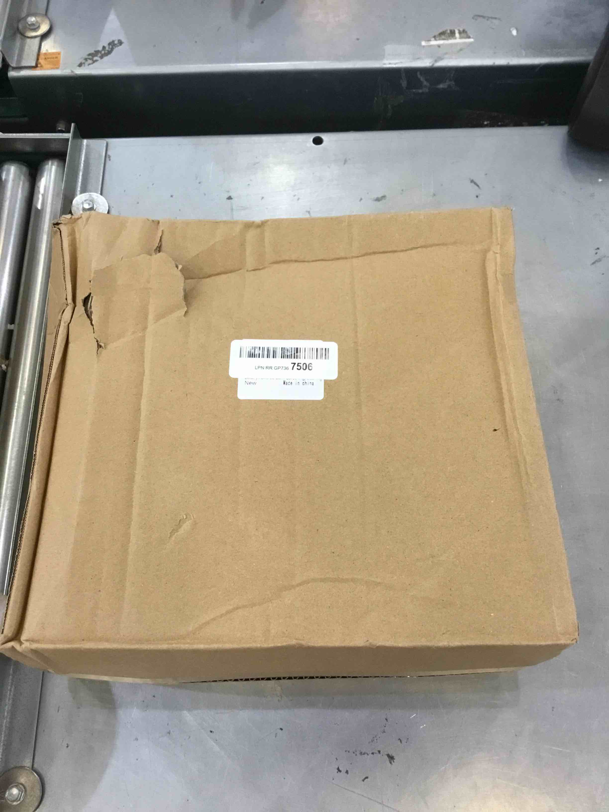 https://s3.amazonaws.com/lotting-images-prod/bidfta/EXS00371593_1690916486192.jpeg