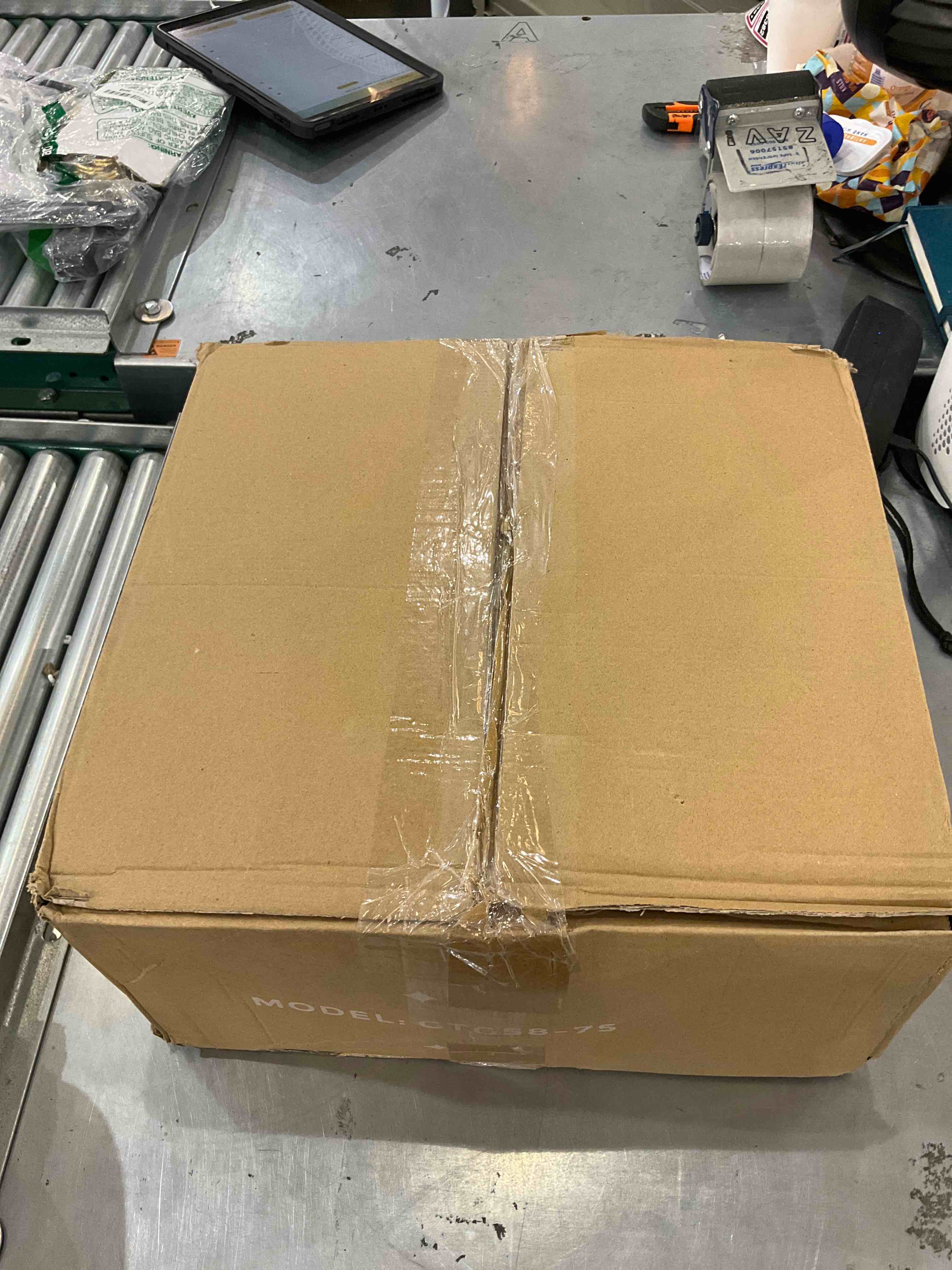 Giraffe Tools Garden Hose 75ft x 5/8", Water Hose Heavy Duty, Flexible, Lightweight Hybrid Hose with Swivel Grip Handle, Male to Female Fittings