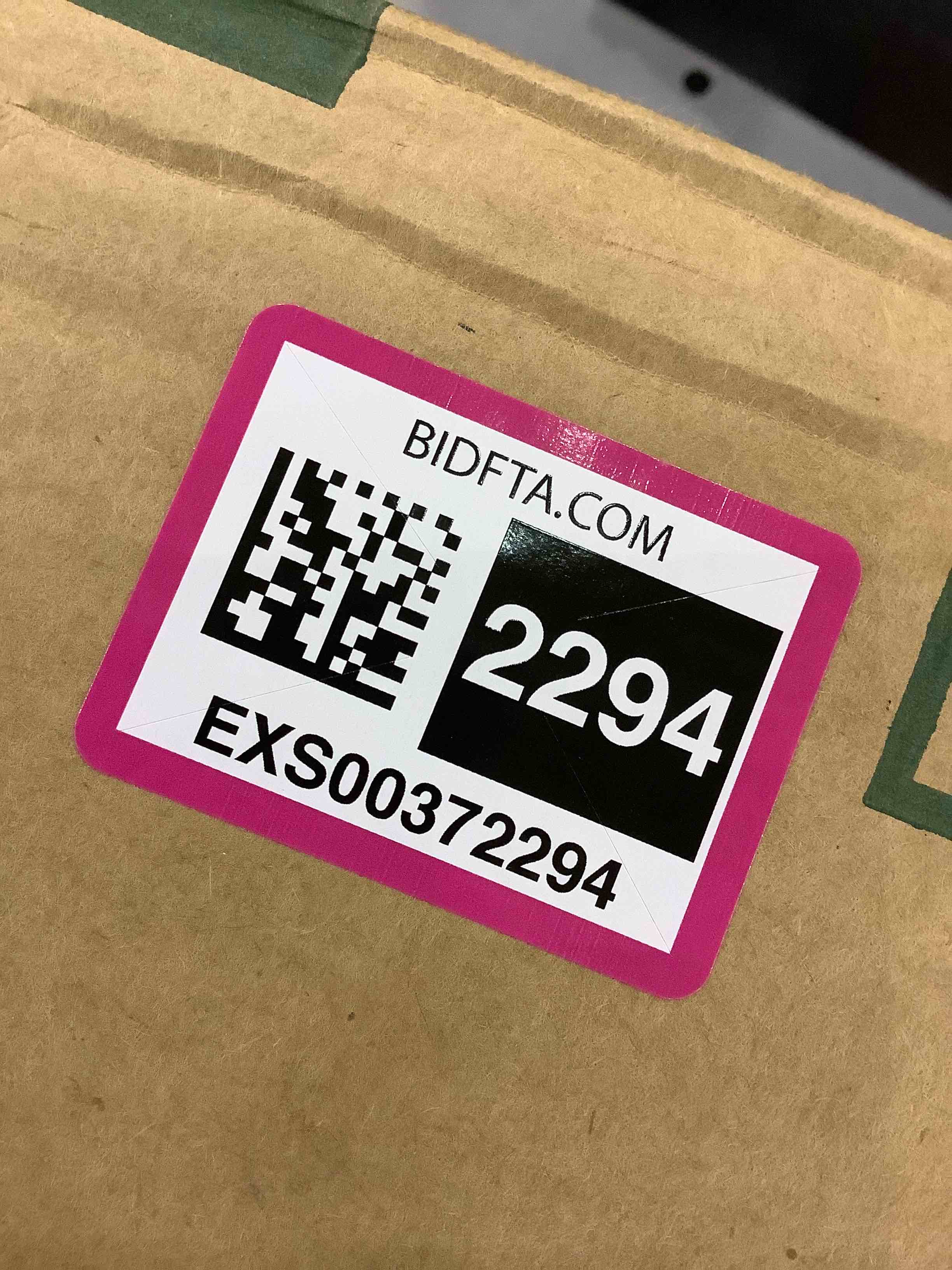 https://s3.amazonaws.com/lotting-images-prod/bidfta/EXS00372294_1691493956378.jpeg