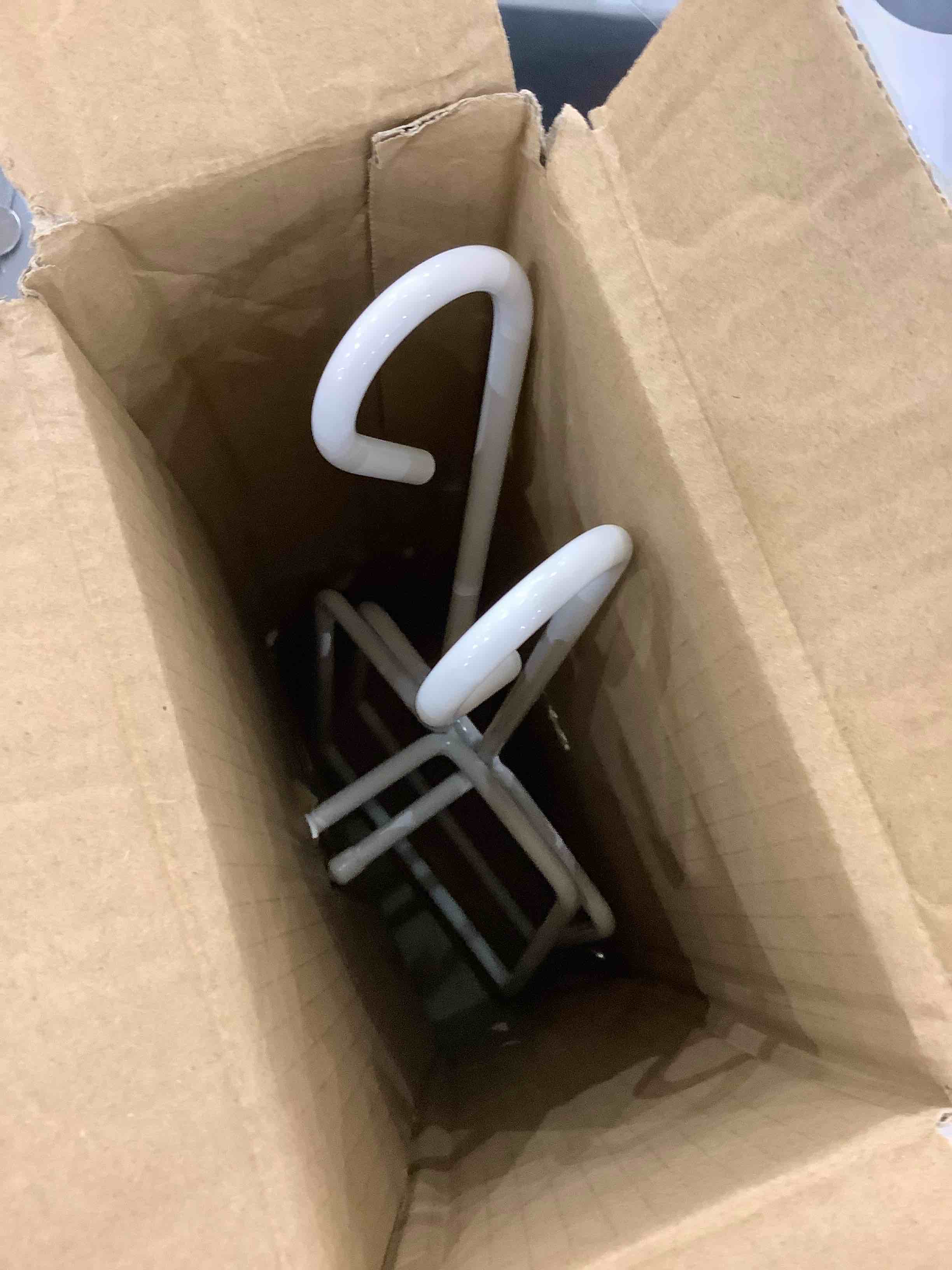 https://s3.amazonaws.com/lotting-images-prod/bidfta/EXS00372406_1691509353338.jpeg