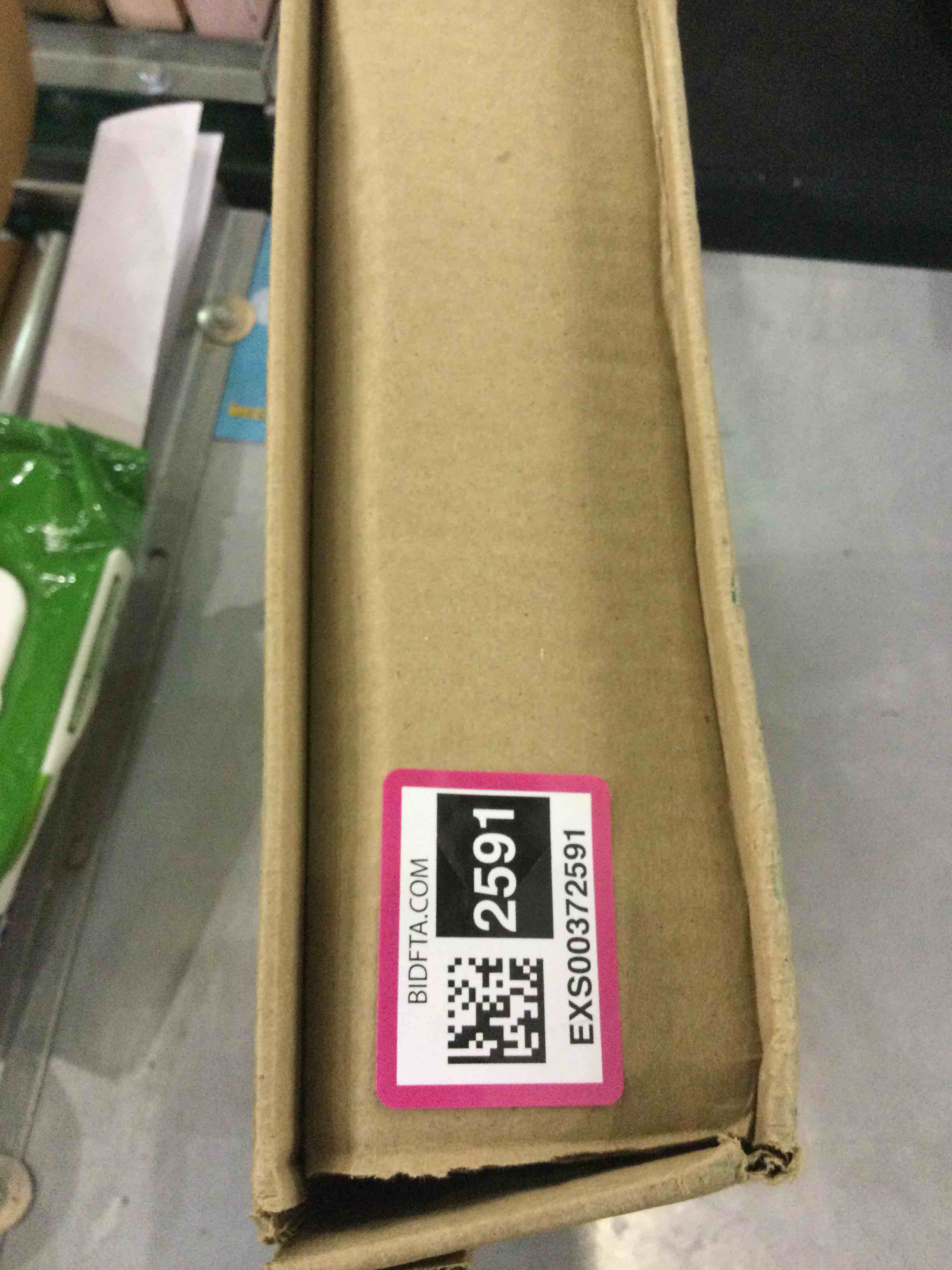 https://s3.amazonaws.com/lotting-images-prod/bidfta/EXS00372591_1691077070686.jpeg