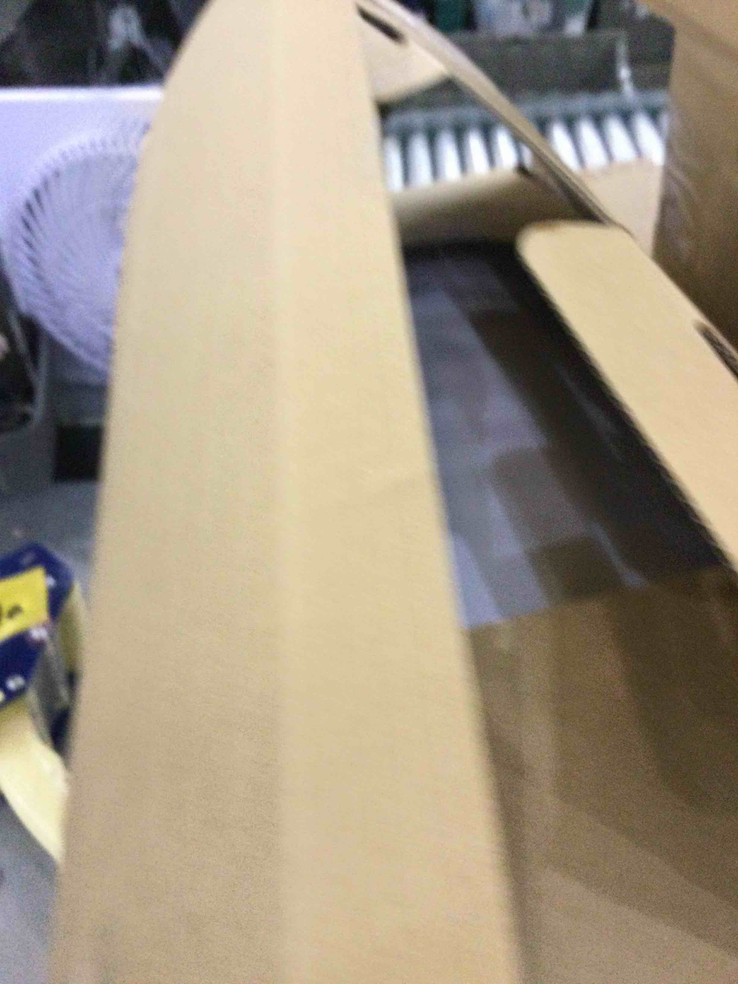 https://s3.amazonaws.com/lotting-images-prod/bidfta/EXS00374239_1691001612661.jpeg