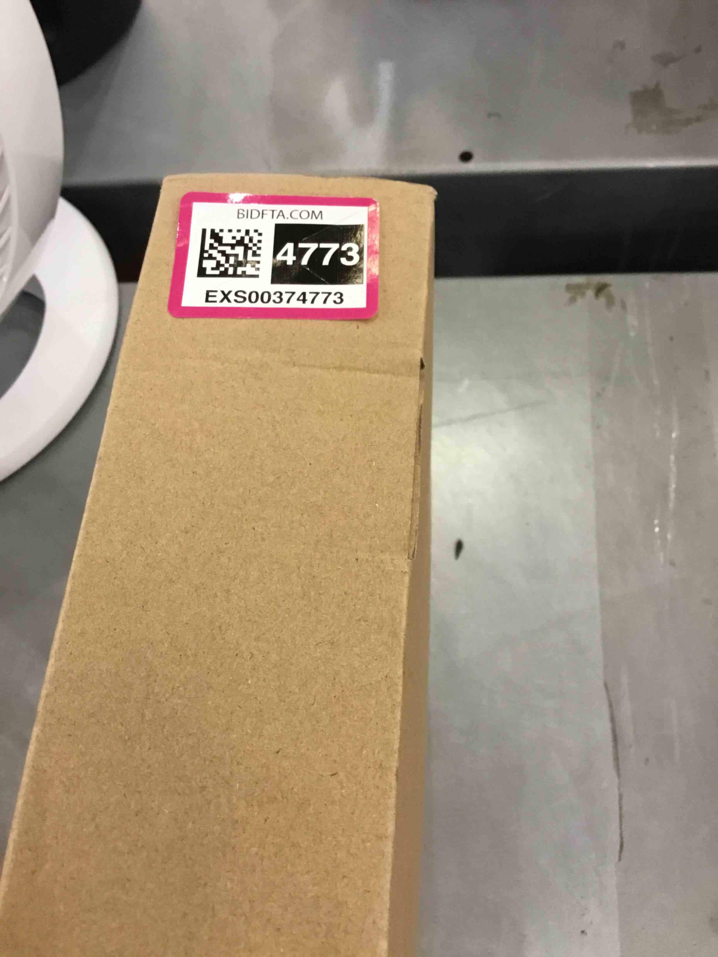 https://s3.amazonaws.com/lotting-images-prod/bidfta/EXS00374773_1690989198327.jpeg