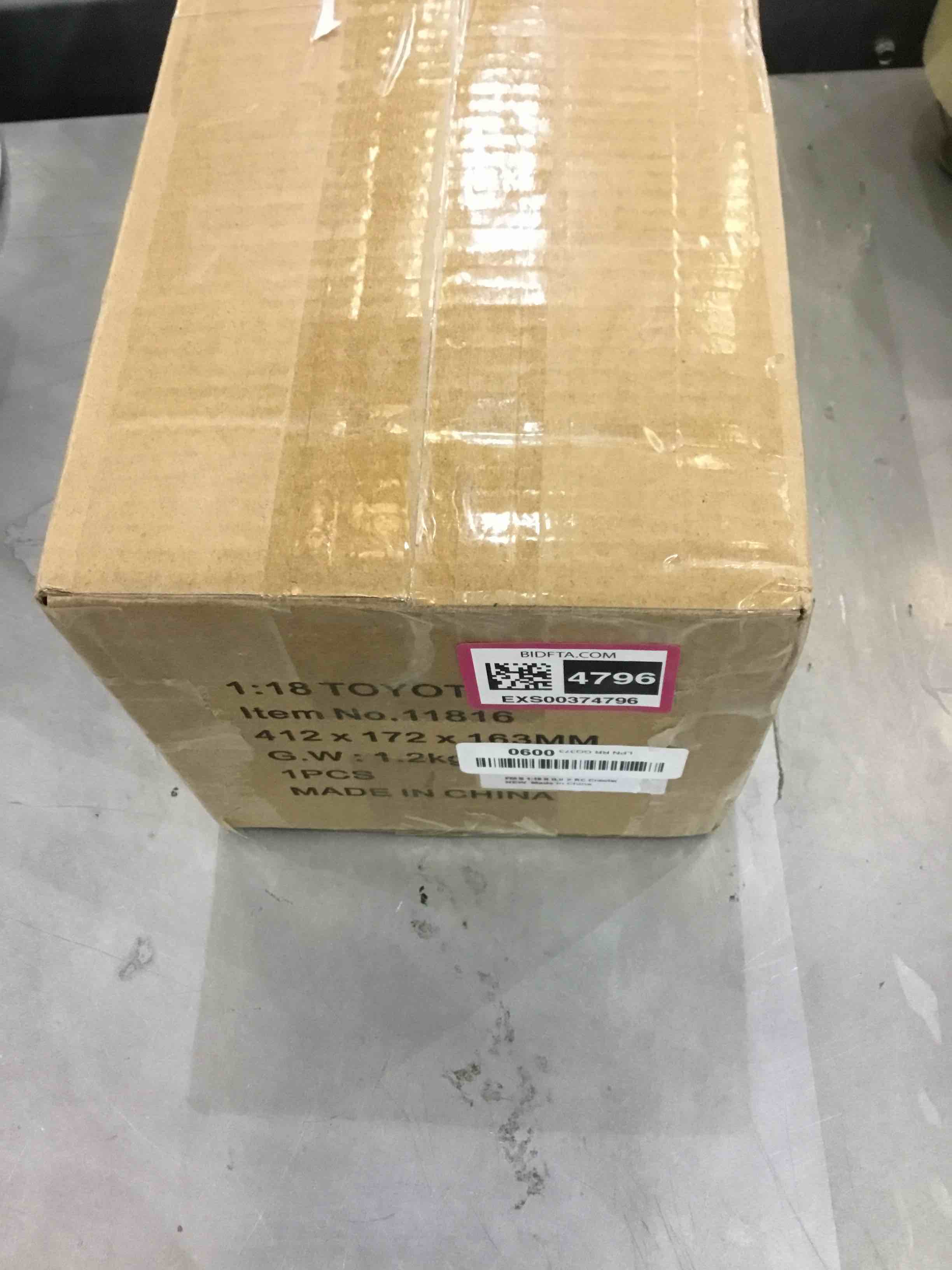 https://s3.amazonaws.com/lotting-images-prod/bidfta/EXS00374796_1690991404955.jpeg