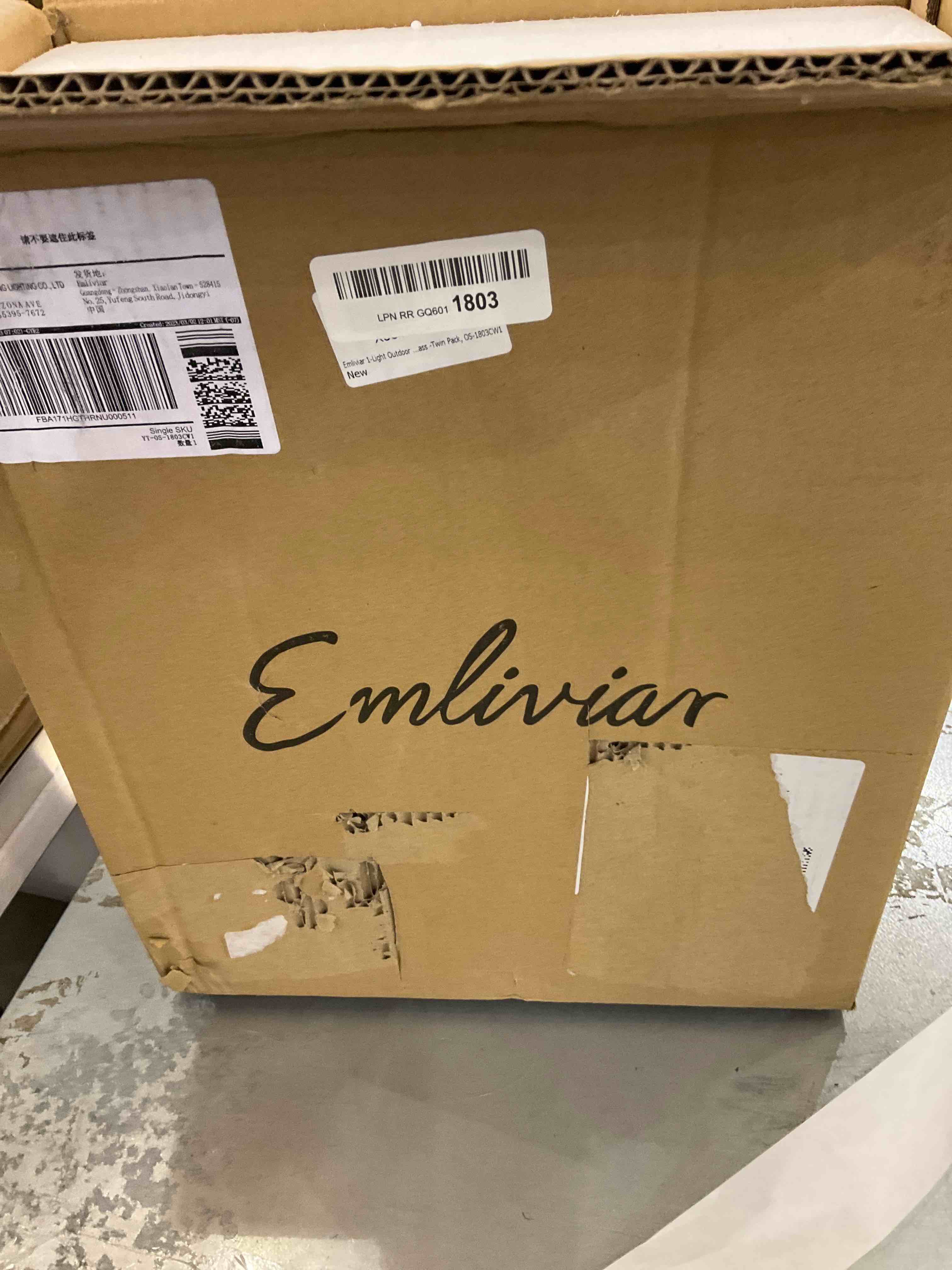 https://s3.amazonaws.com/lotting-images-prod/bidfta/EXS00375167_1690989421288.jpeg