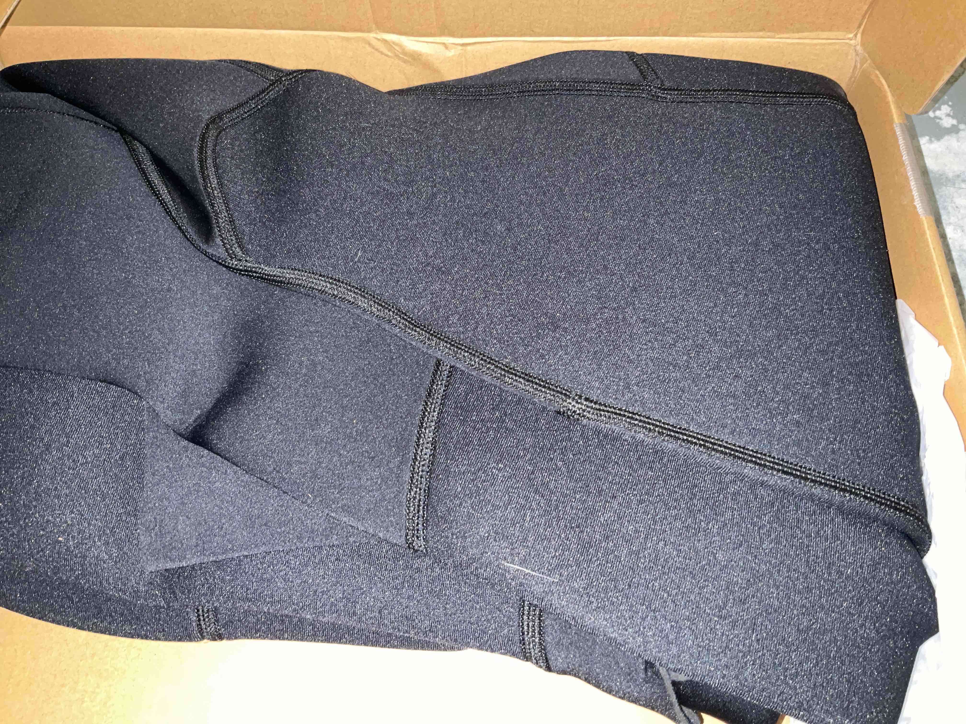 Vofiw Womens Wetsuit 3mm Neoprene Full Body Back Zipper Wet Suits Keep Warm Diving Suit Thermal Swimsuit for Snorkeling Diving Surfing Swimming(Medium, Womens Navy)