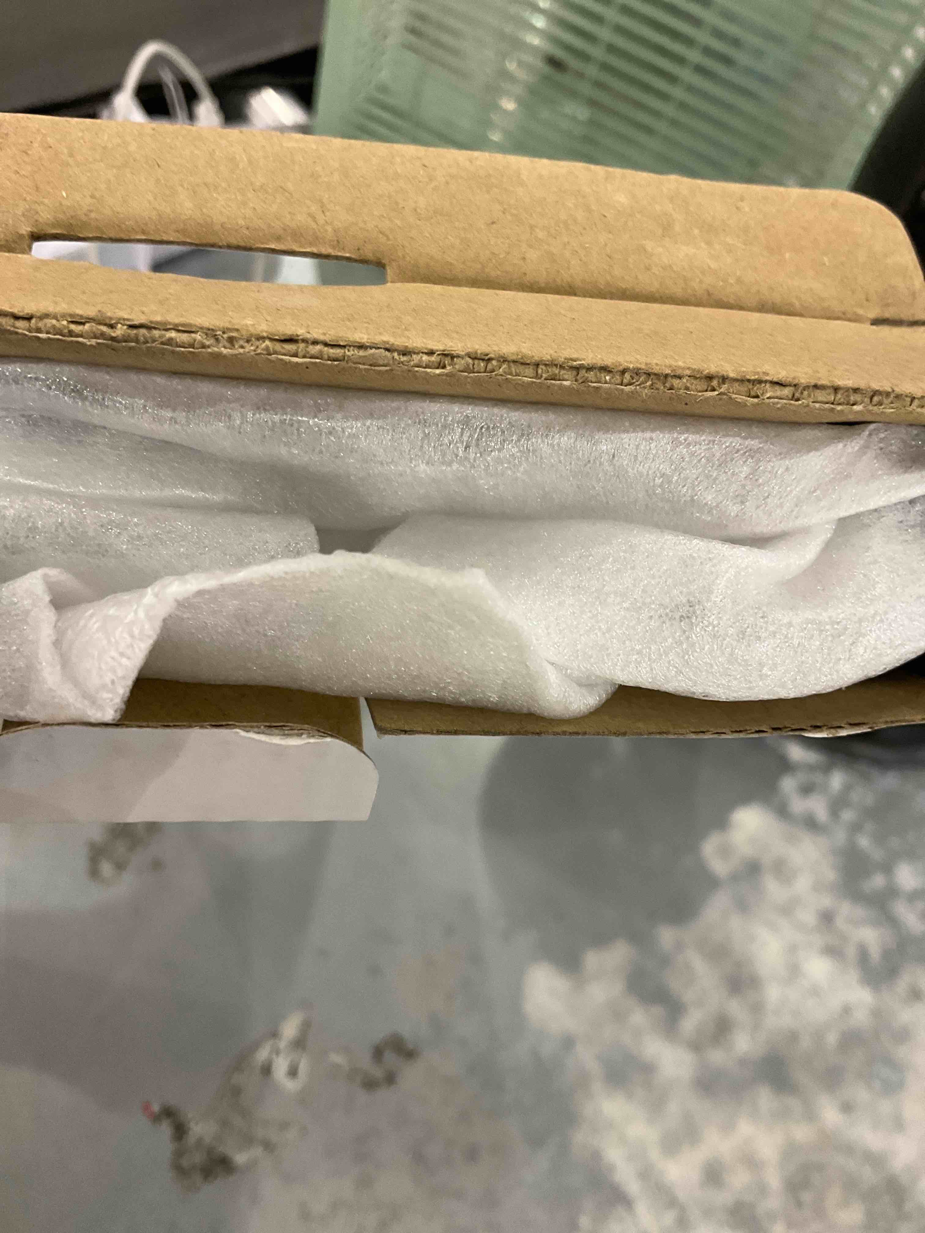 https://s3.amazonaws.com/lotting-images-prod/bidfta/EXS00375926_1691160616819.jpeg