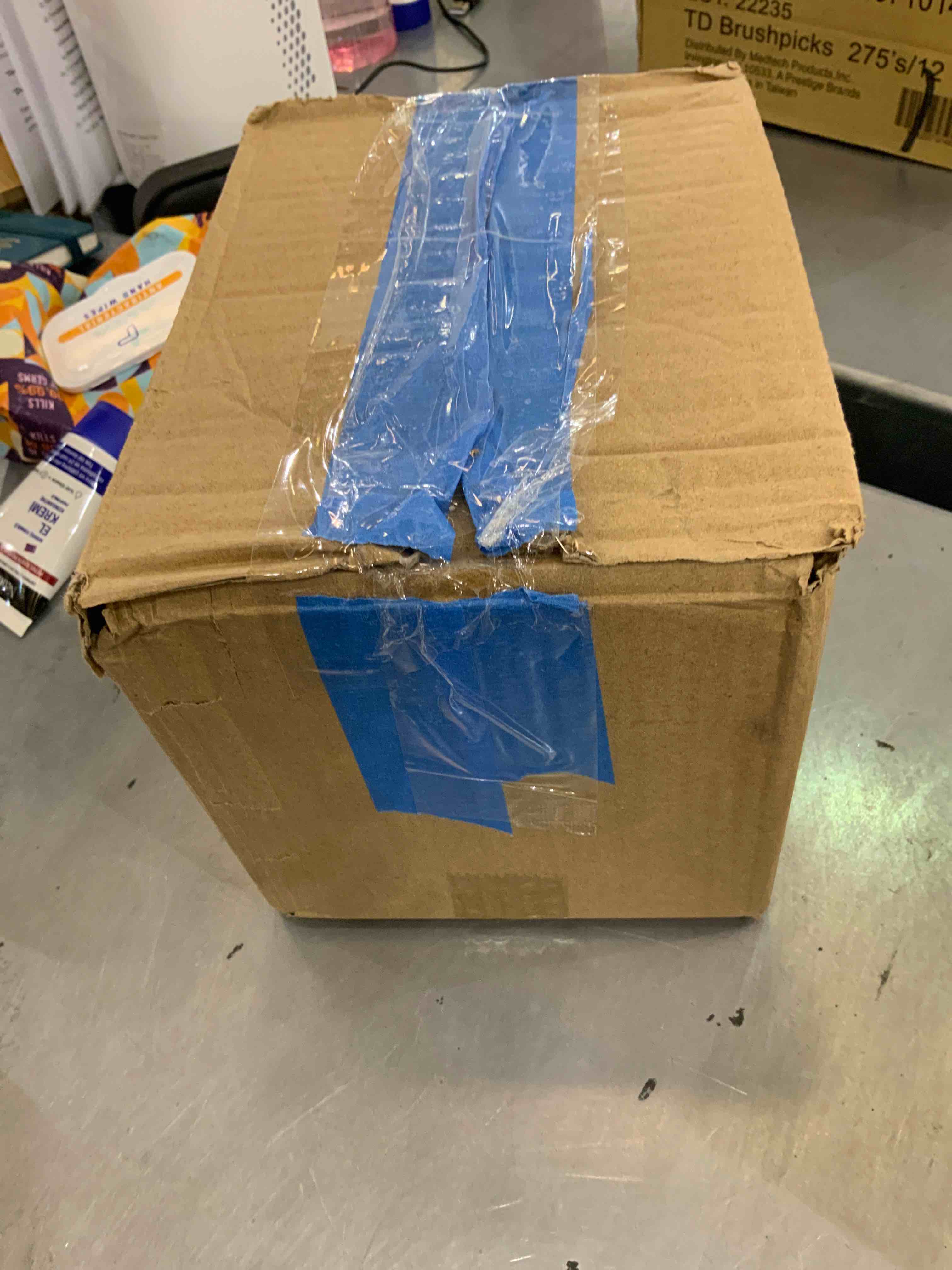 https://s3.amazonaws.com/lotting-images-prod/bidfta/EXS00376353_1690989714443.jpeg