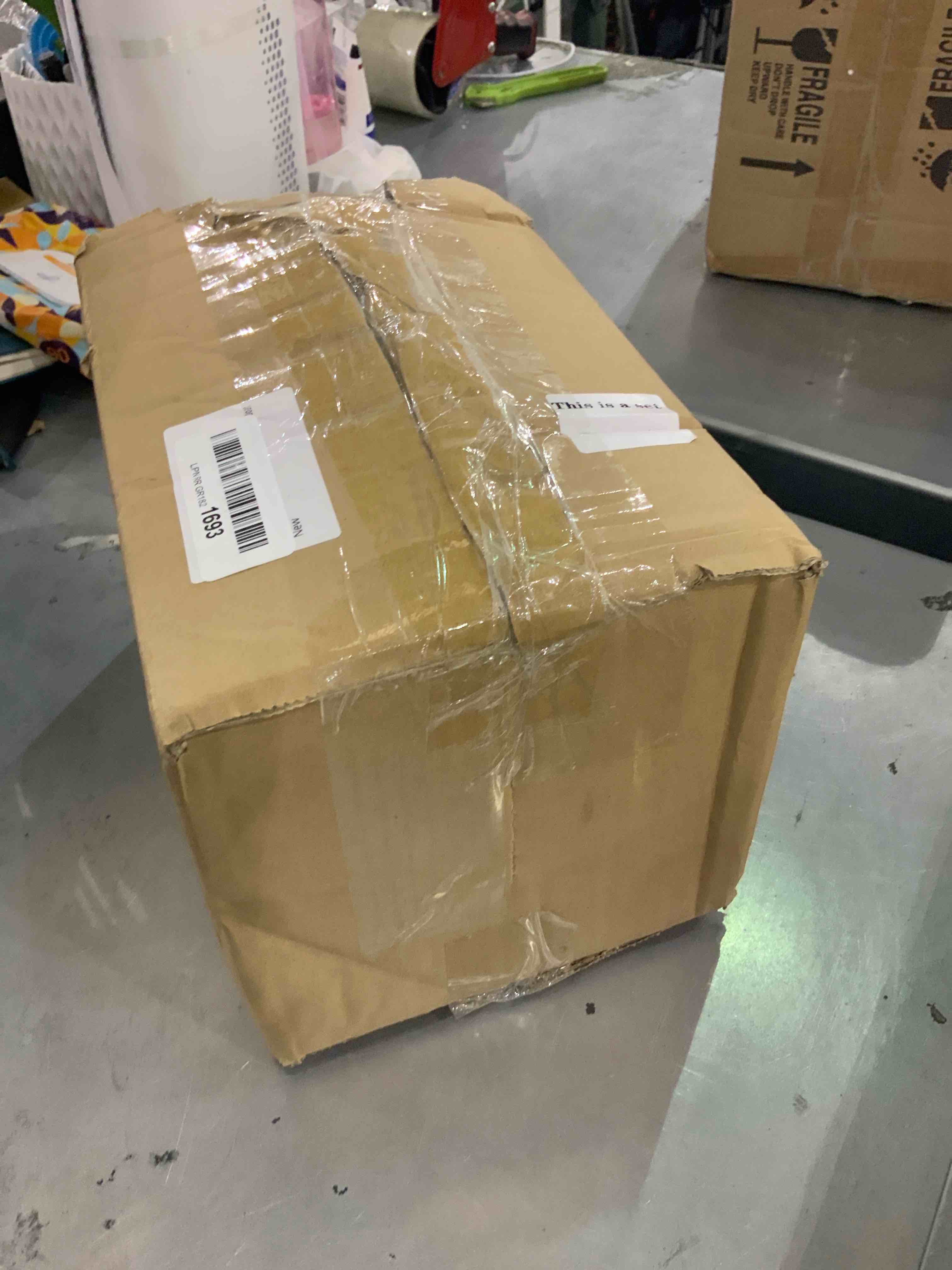 https://s3.amazonaws.com/lotting-images-prod/bidfta/EXS00376633_1691077032112.jpeg