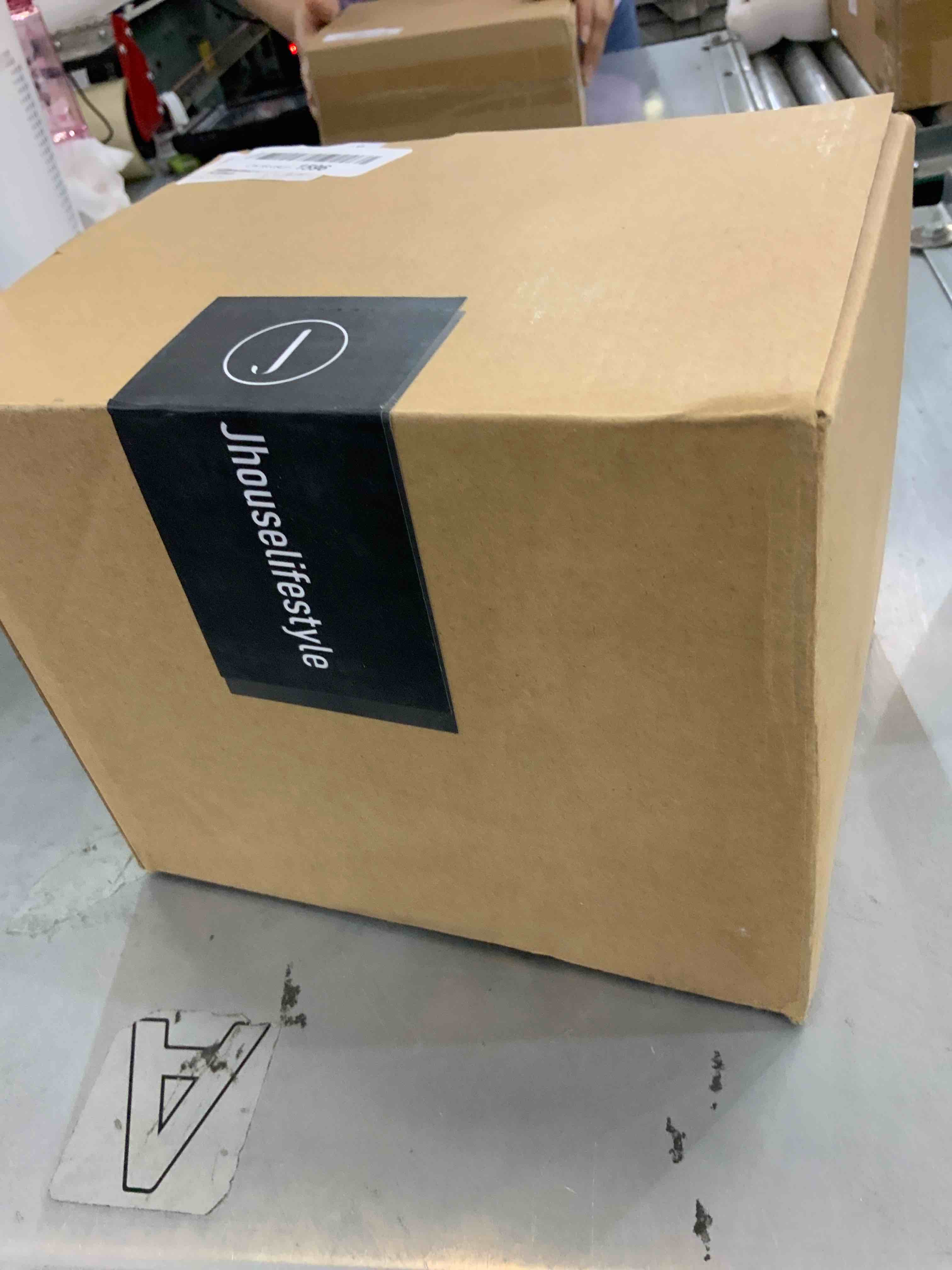 https://s3.amazonaws.com/lotting-images-prod/bidfta/EXS00376977_1691176660137.jpeg